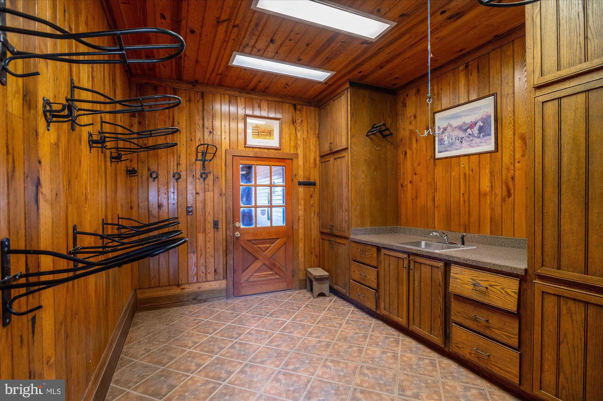 18935 YELLOW SCHOOLHOUSE ROAD