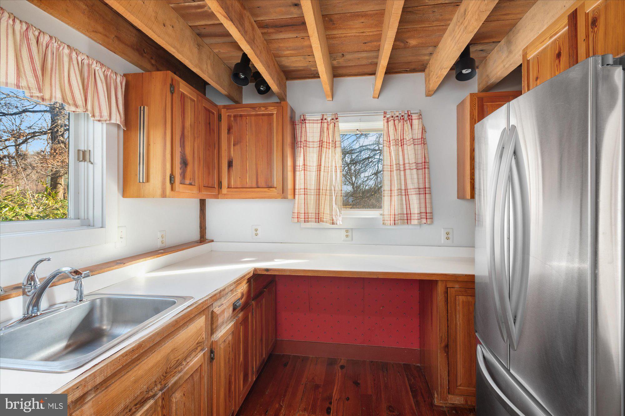 18935 YELLOW SCHOOLHOUSE ROAD