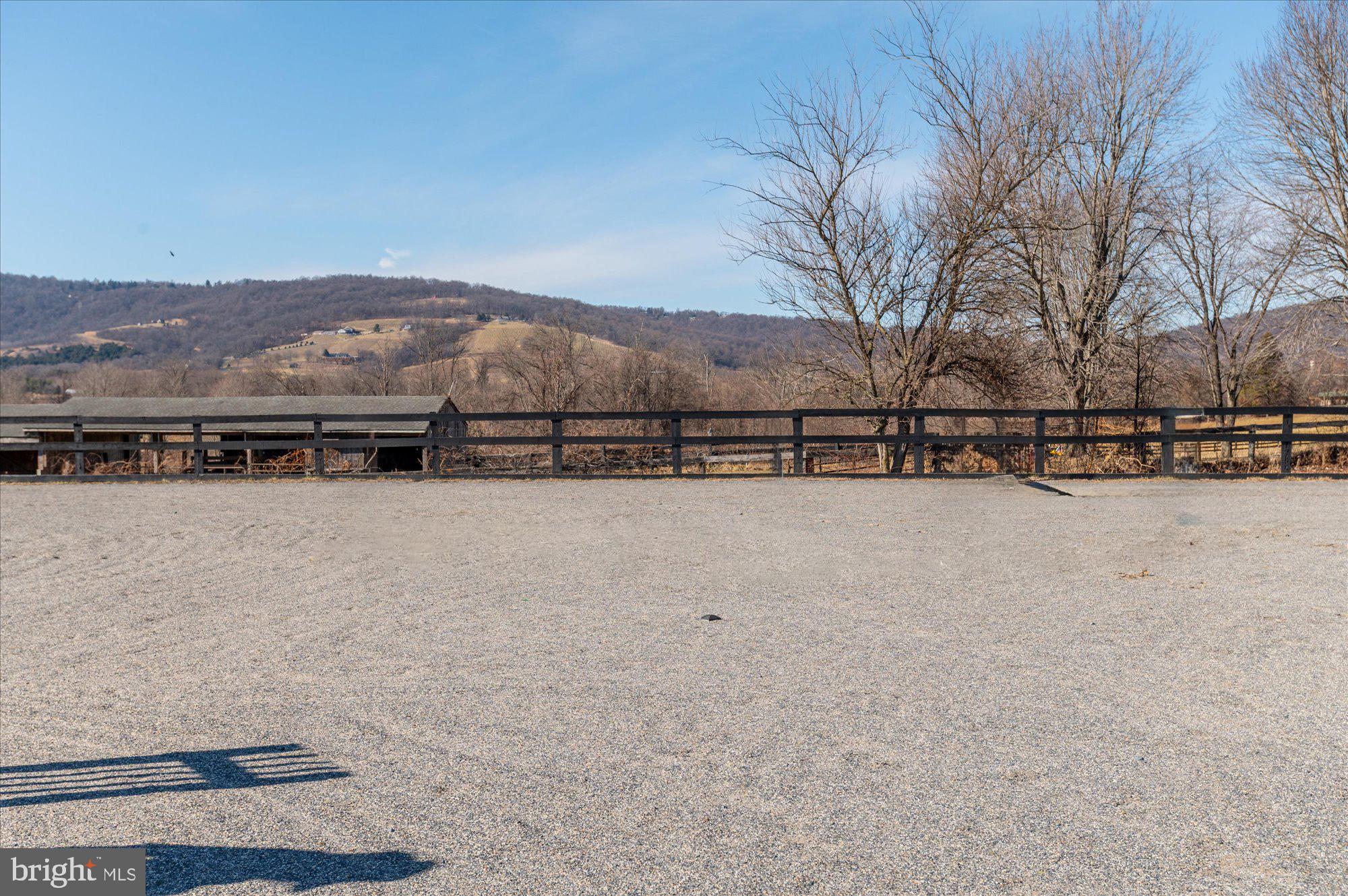 18935 YELLOW SCHOOLHOUSE ROAD