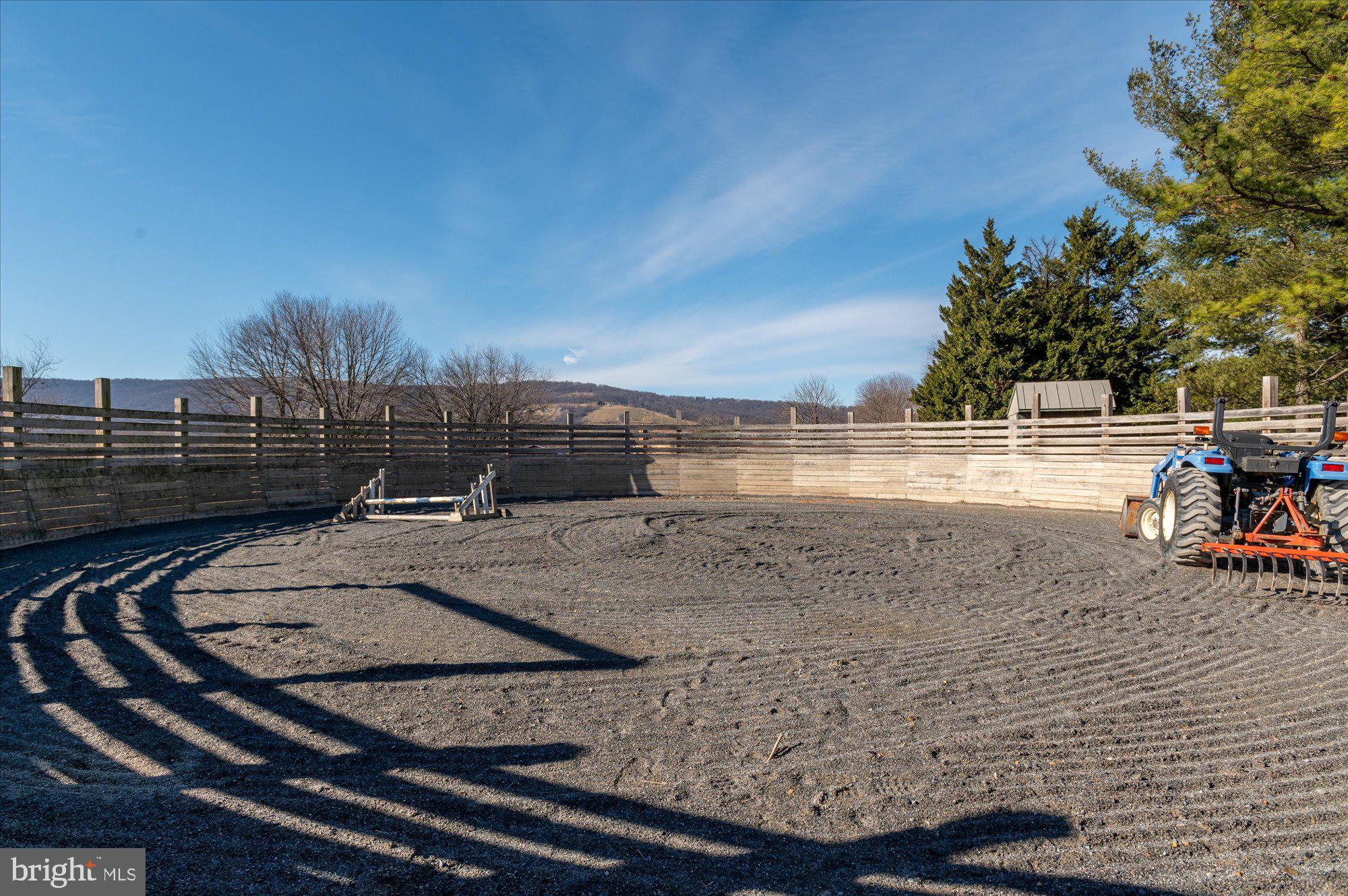 18935 YELLOW SCHOOLHOUSE ROAD