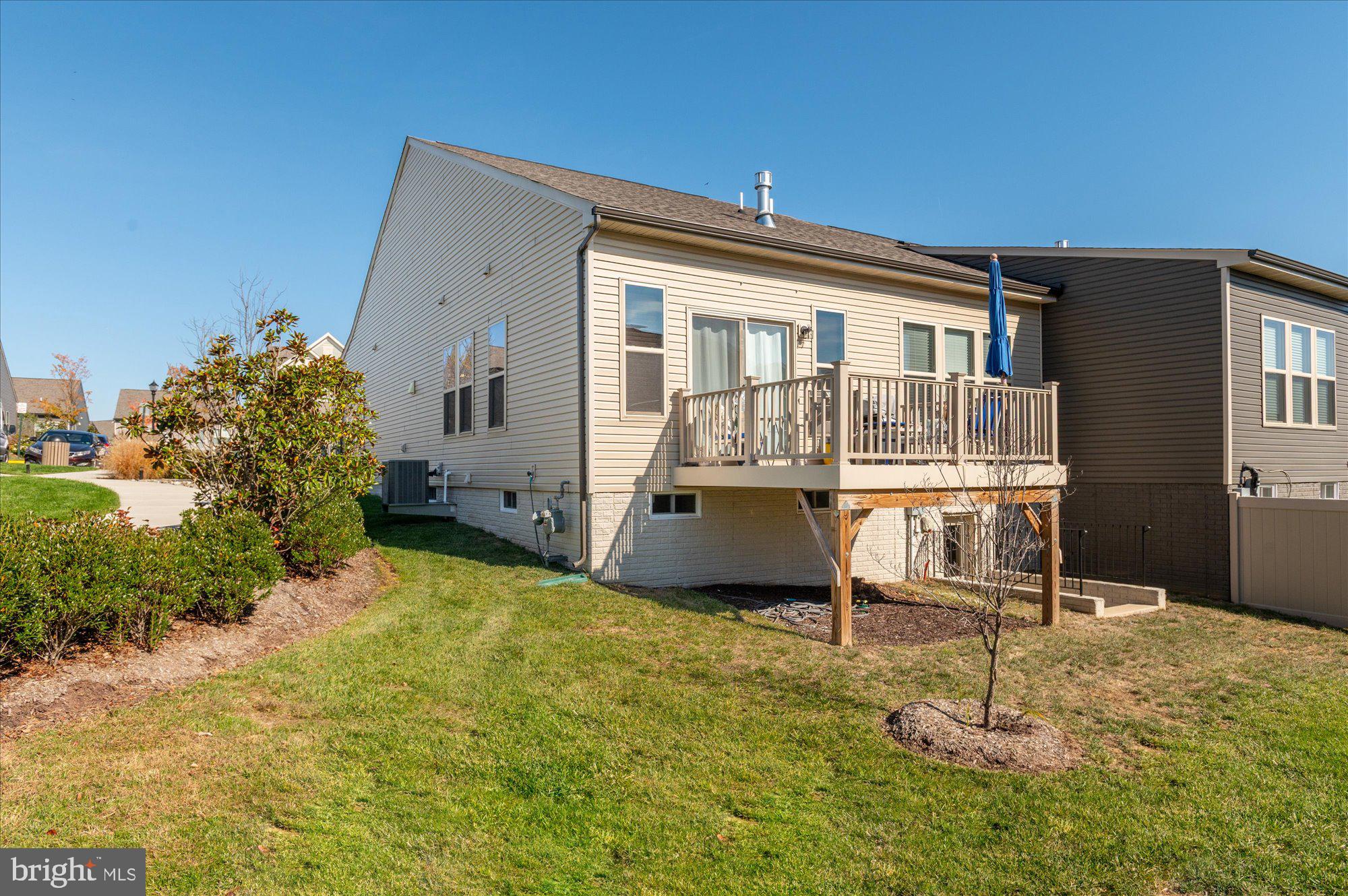 15855 Lavender Woods Ln