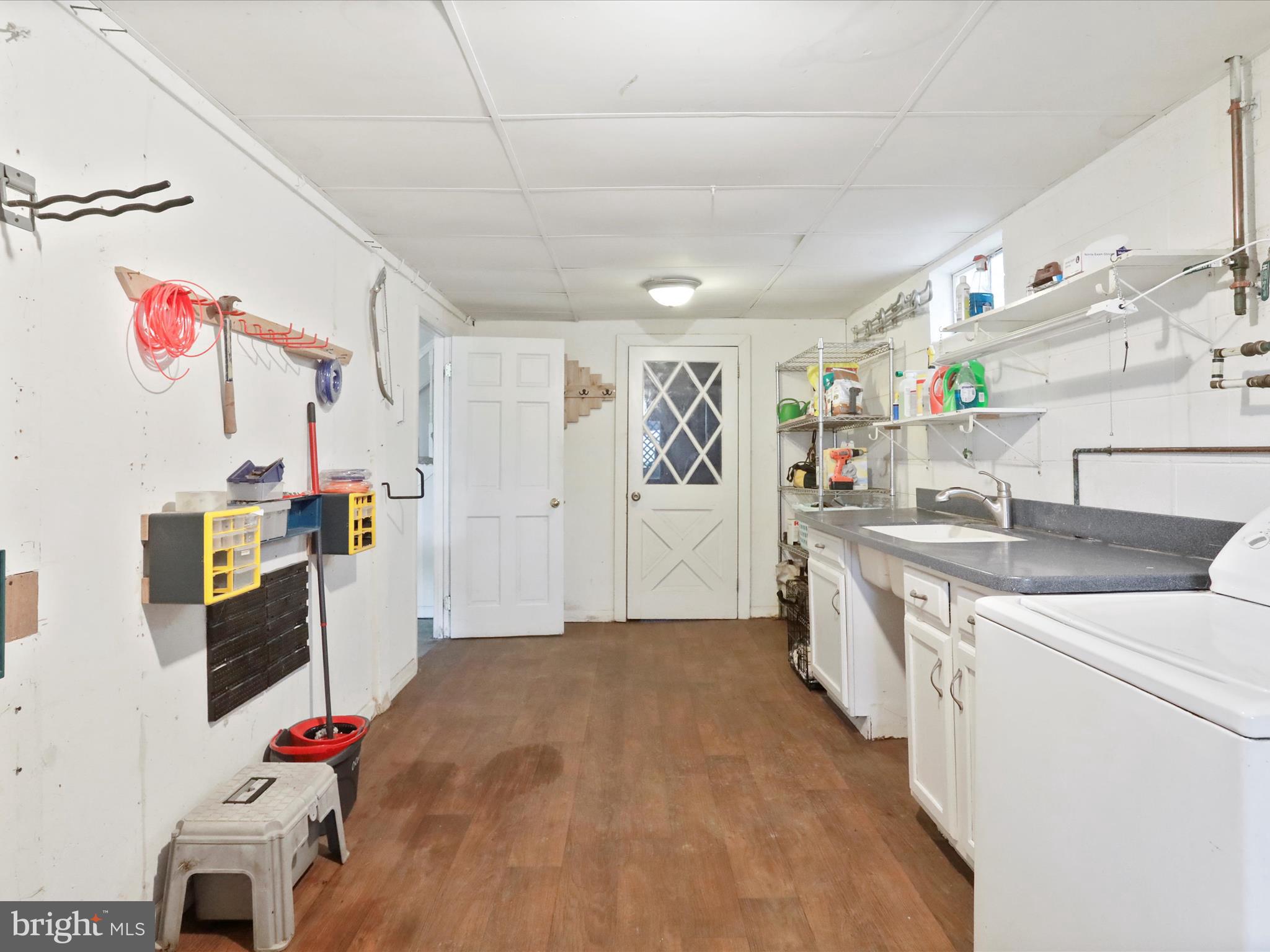 903 Coverstone Rd