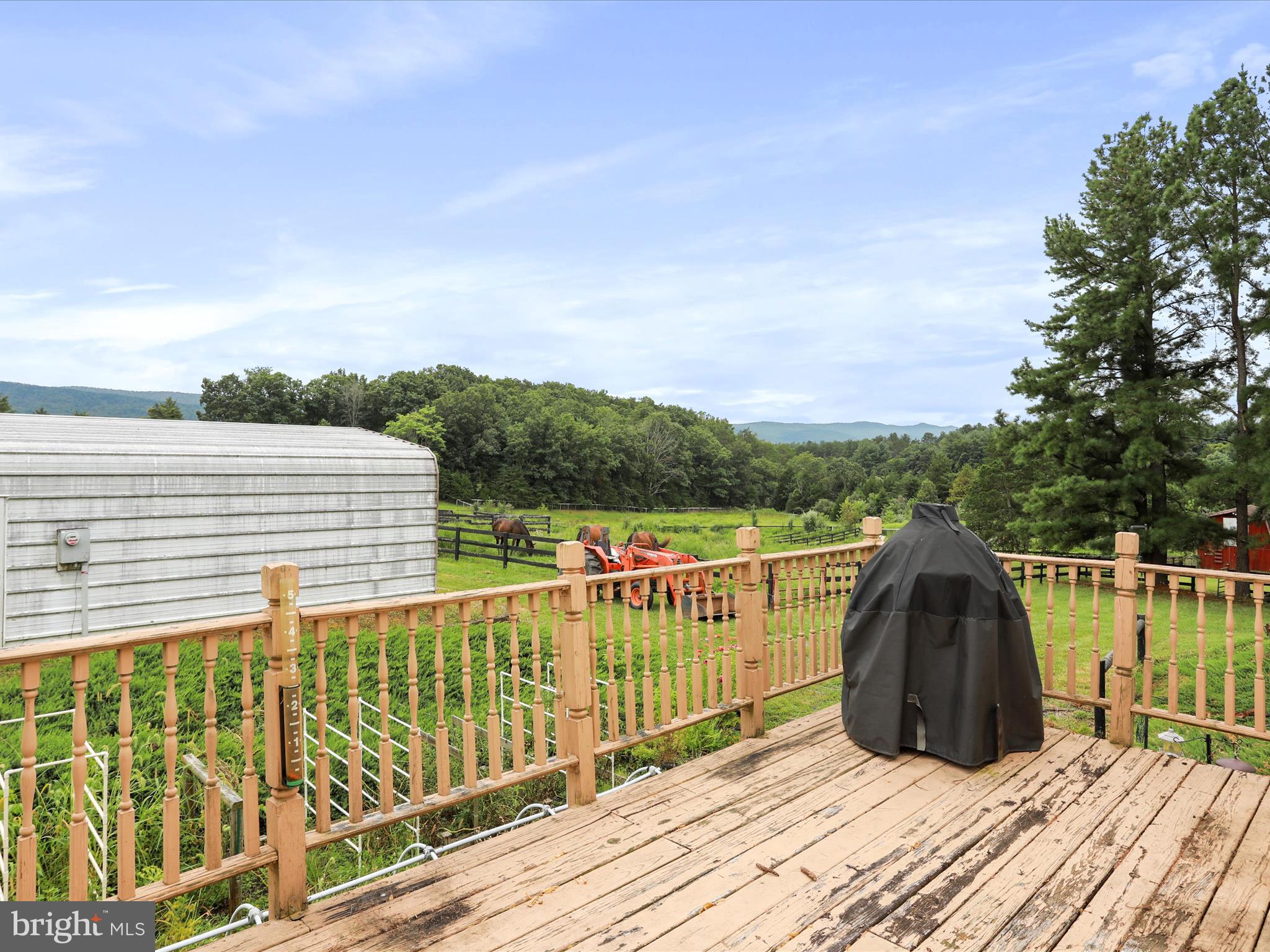 903 Coverstone Rd
