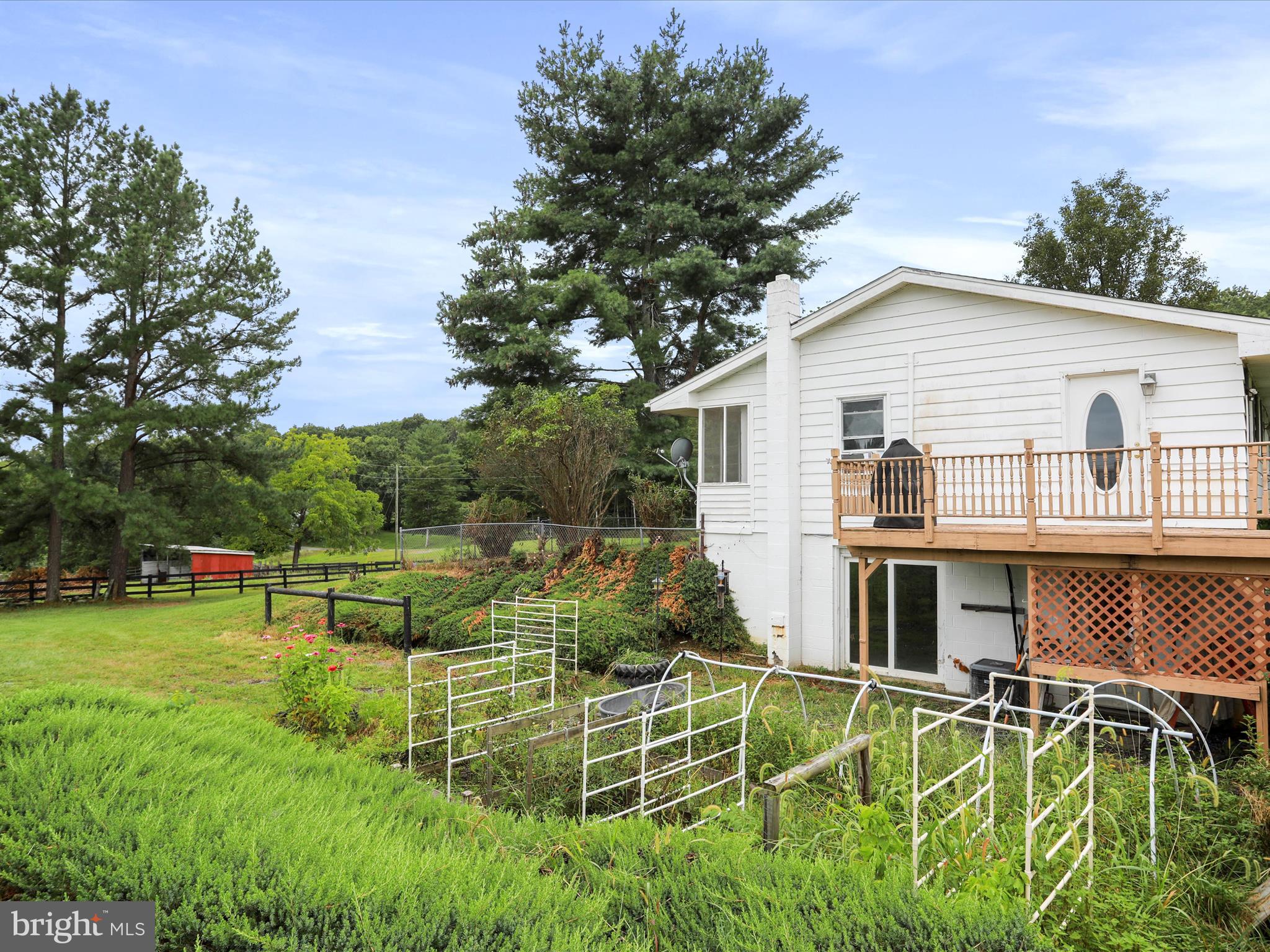 903 Coverstone Rd