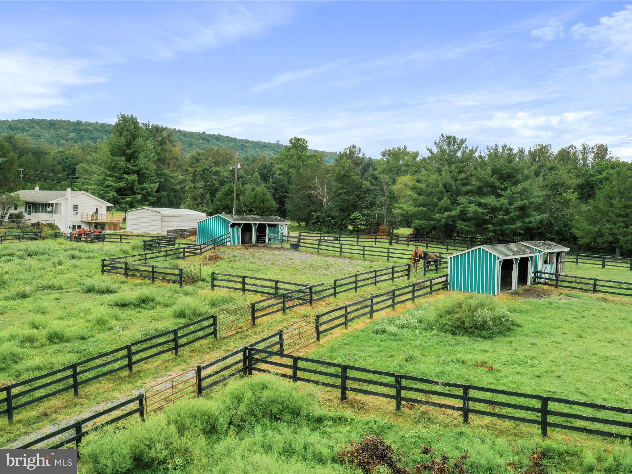 903 Coverstone Rd