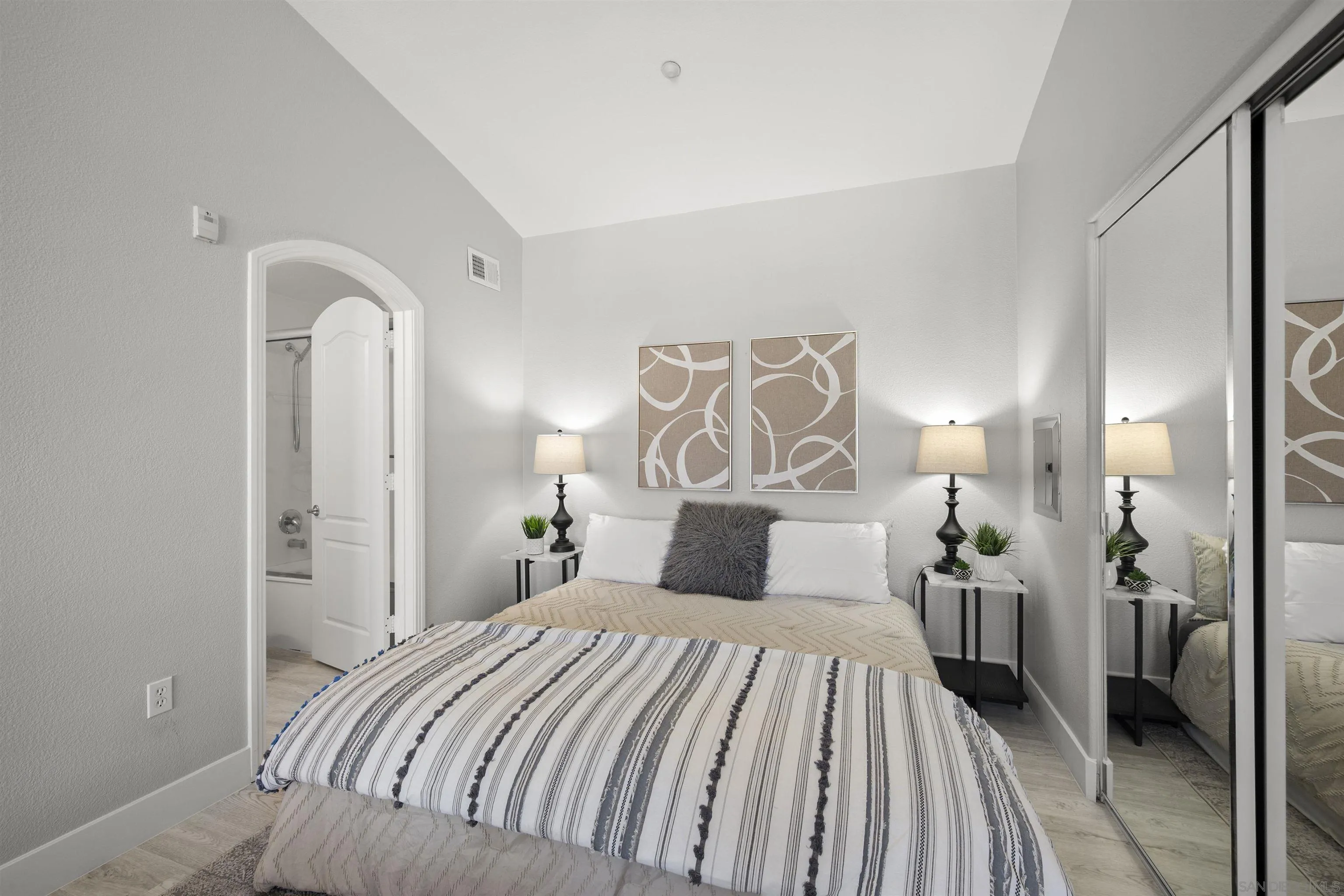 1501 India St Unit 605