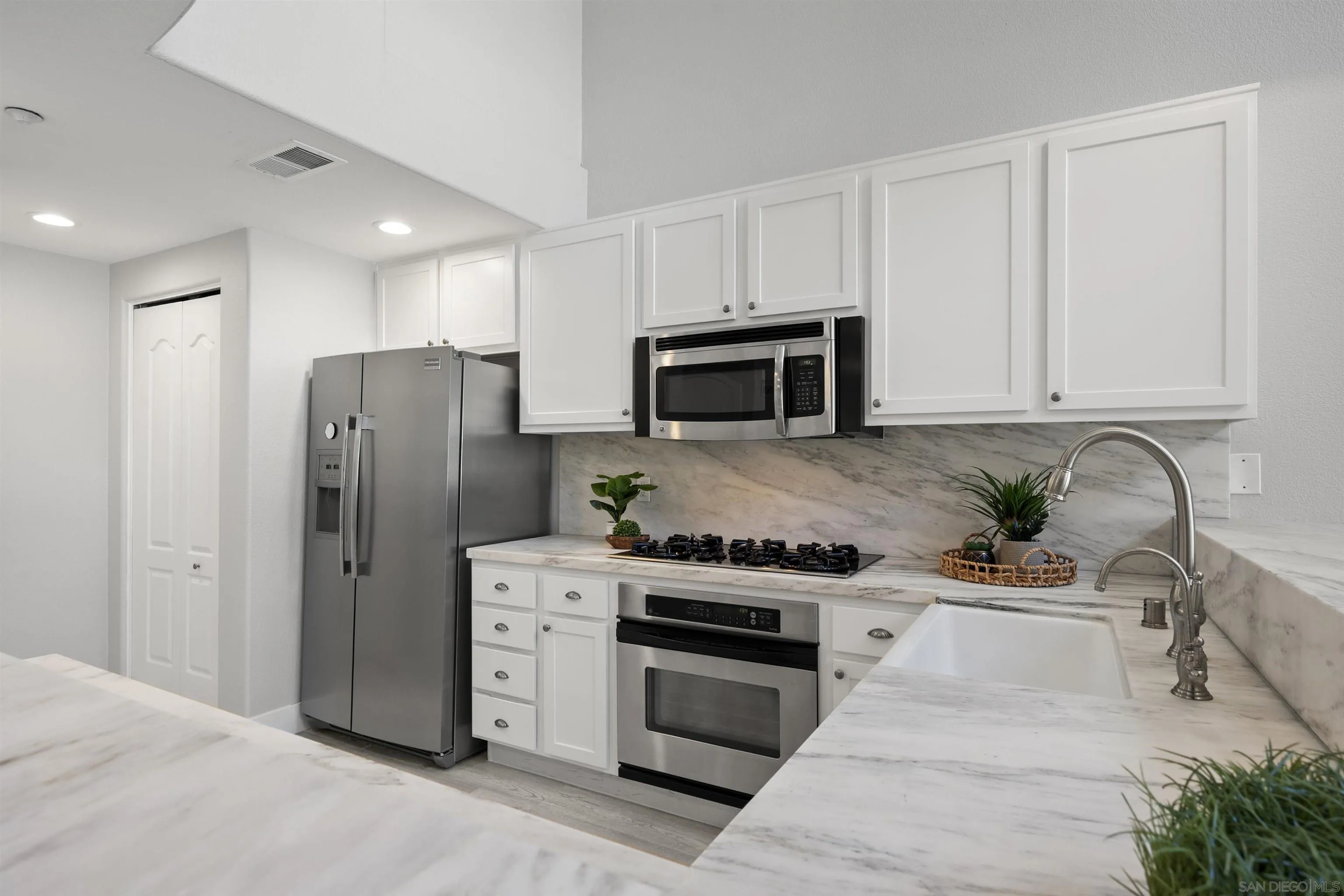 1501 India St Unit 605