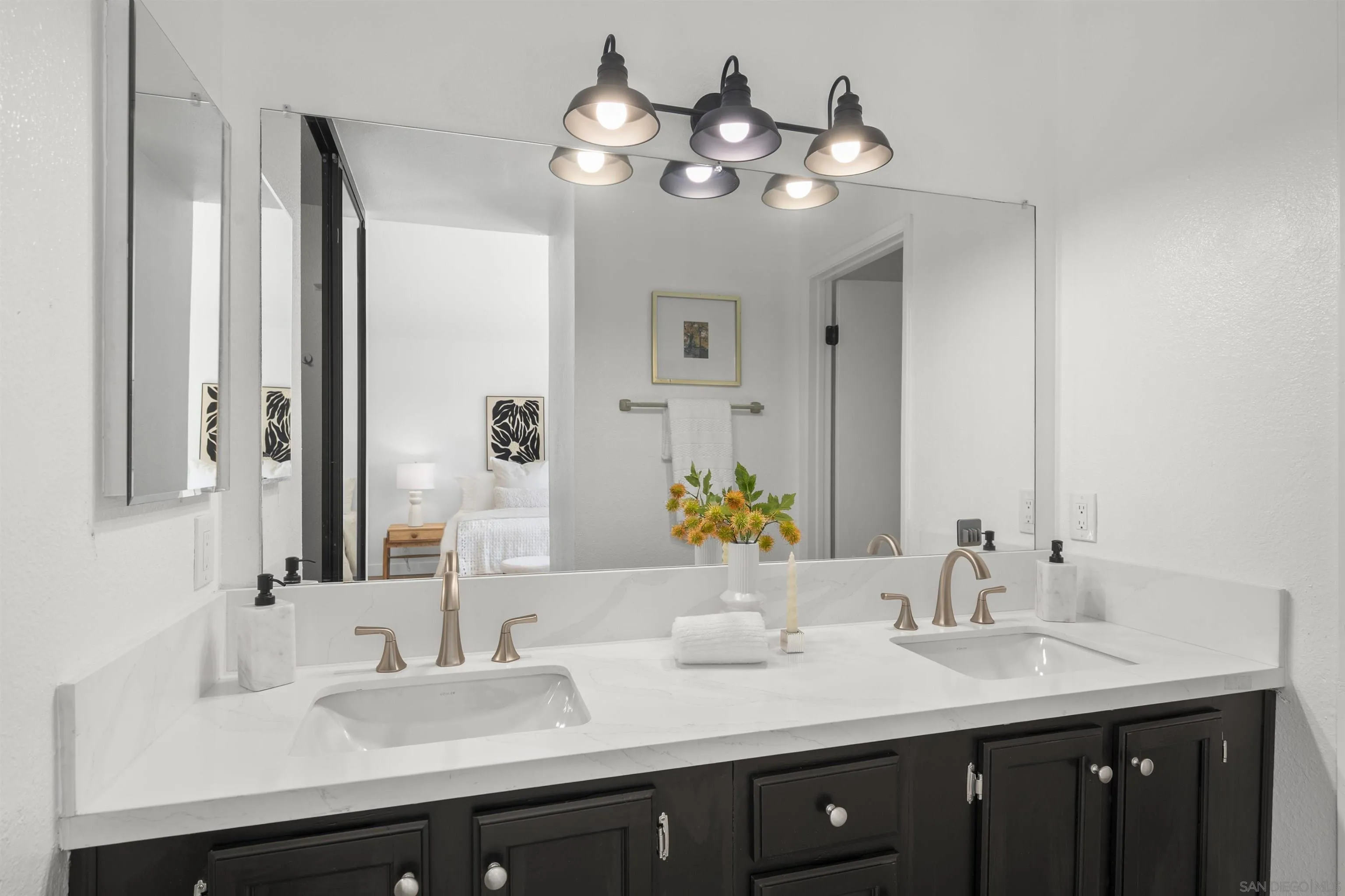 3498 Mission Mesa Way