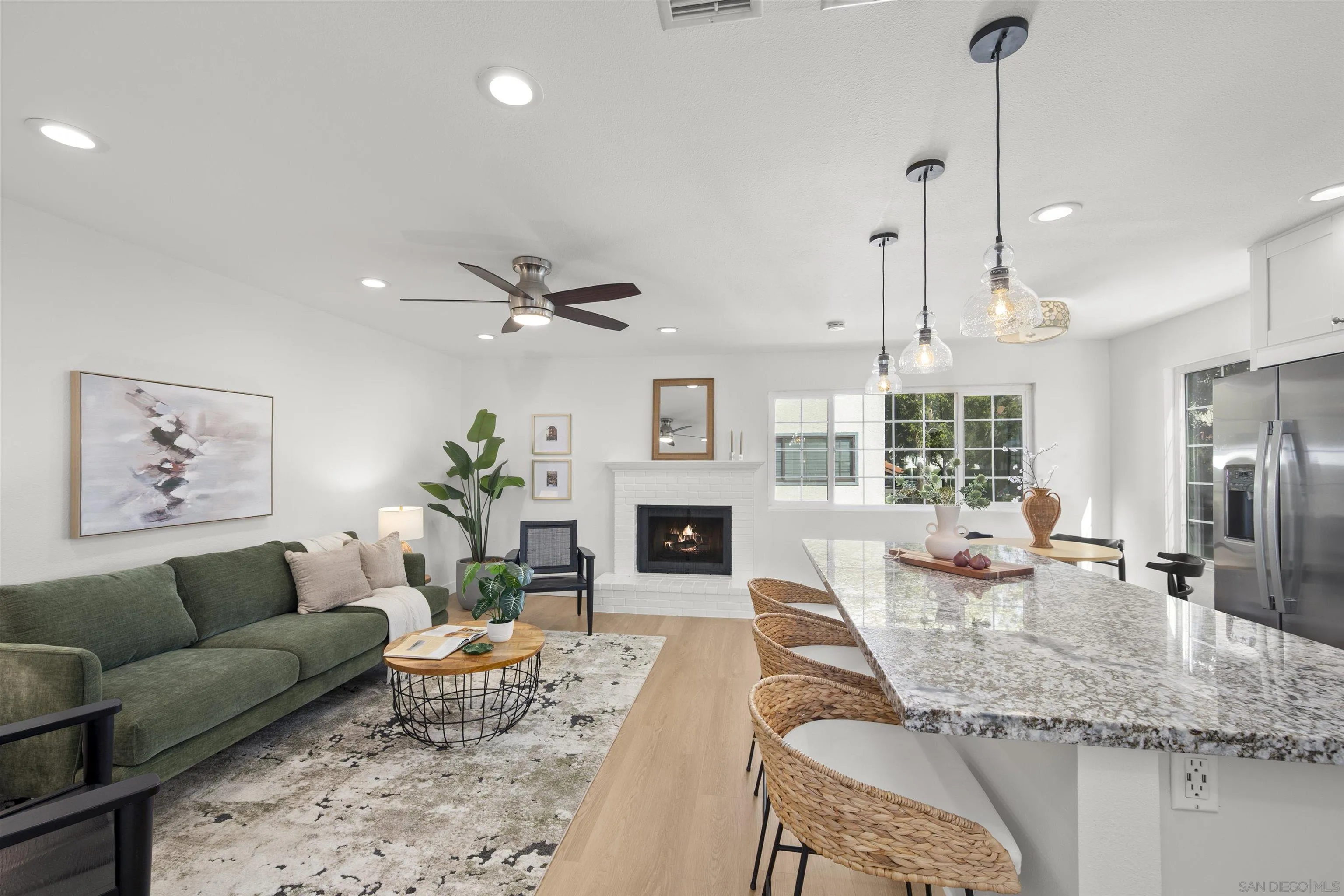 3498 Mission Mesa Way