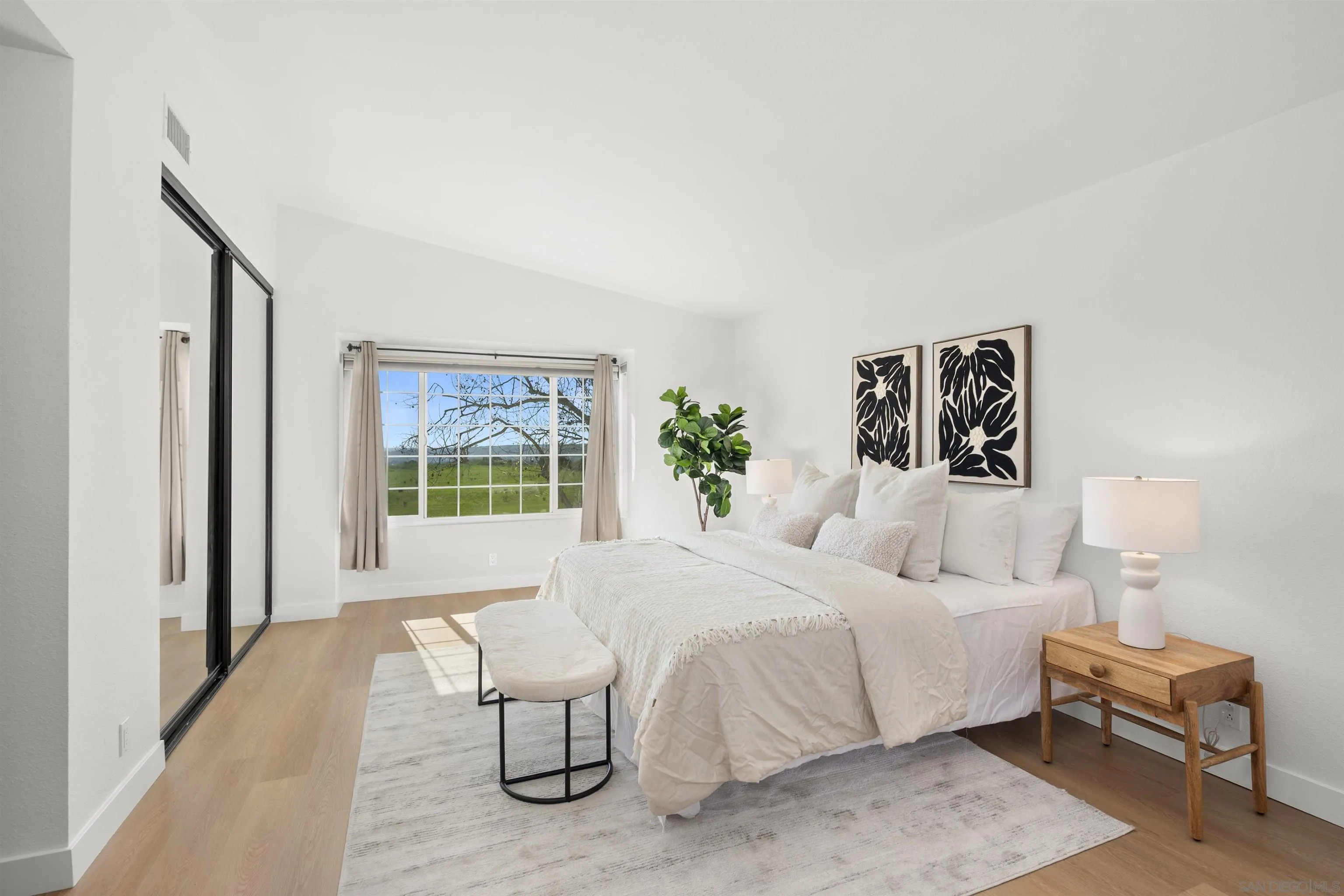 3498 Mission Mesa Way