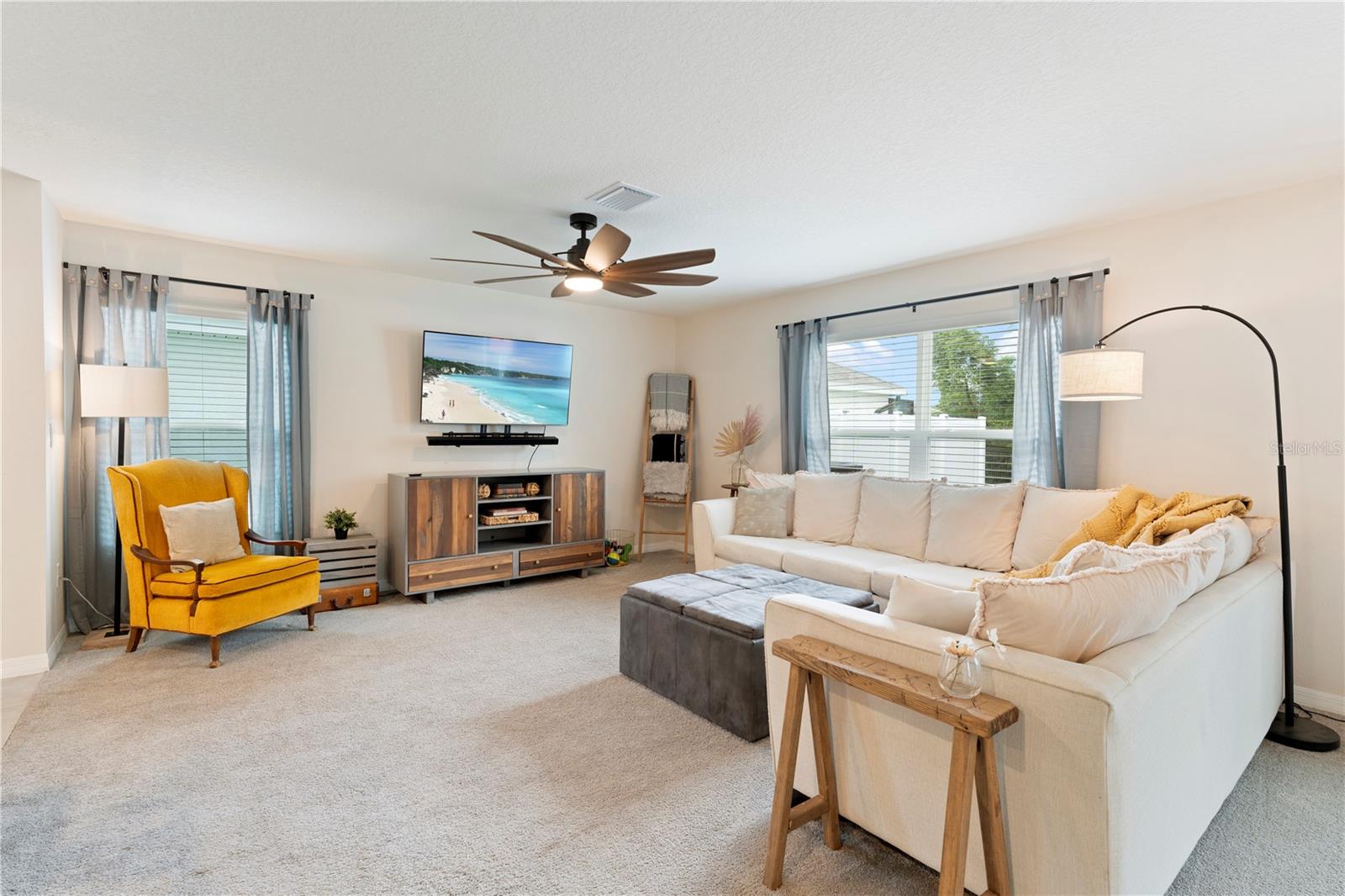 13734 WHISKEY DAISY DR