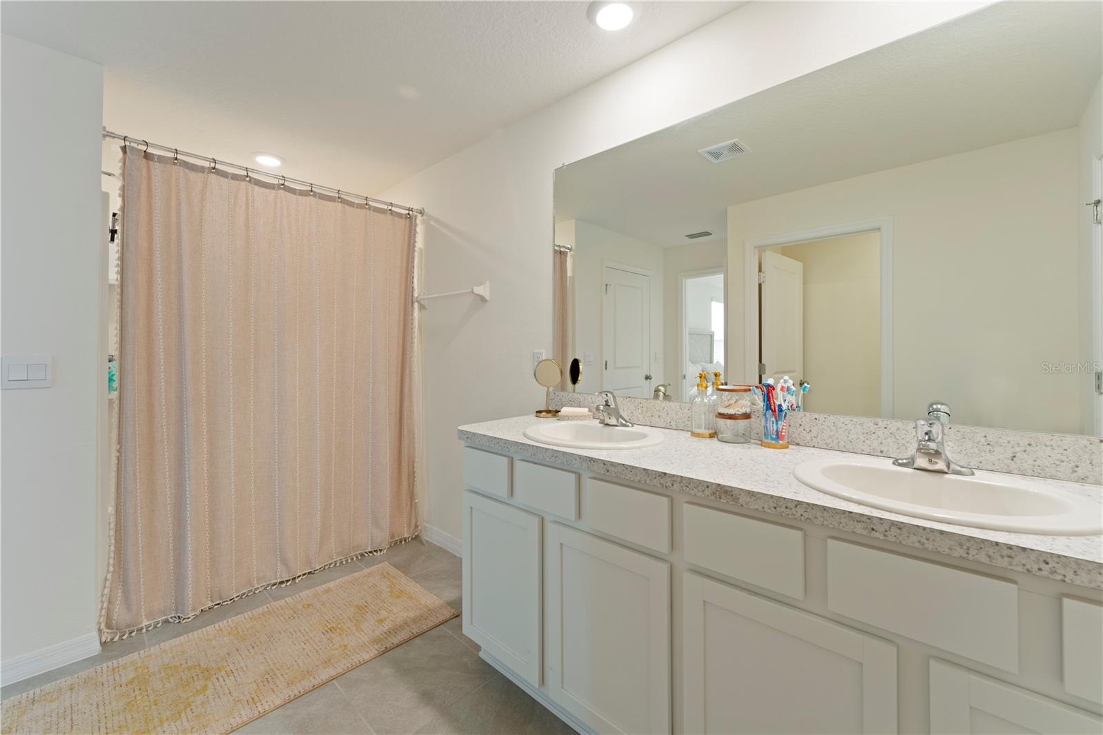 13734 WHISKEY DAISY DR