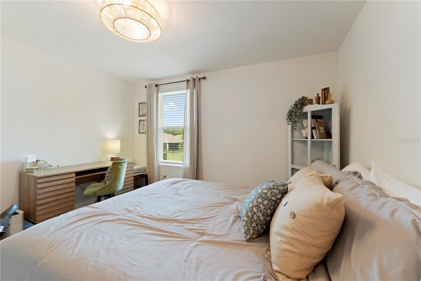 13734 WHISKEY DAISY DR