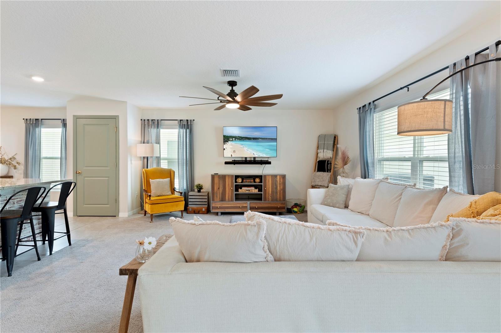 13734 WHISKEY DAISY DR