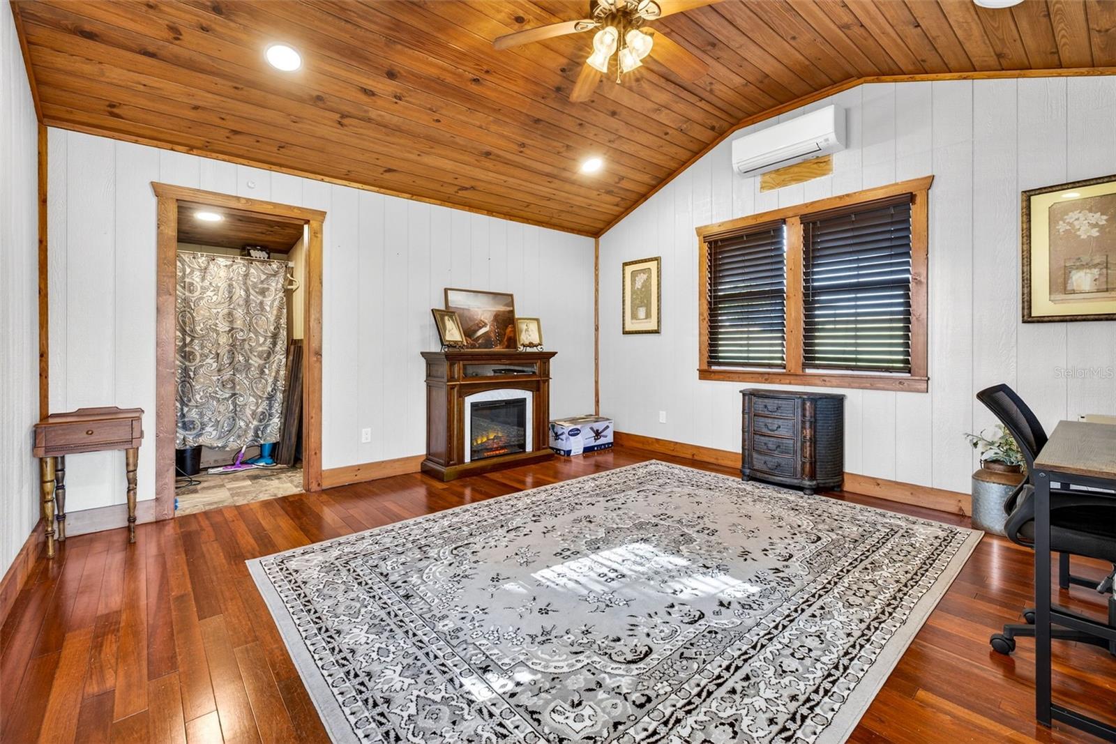 32103 RUSTY CREEK TRL