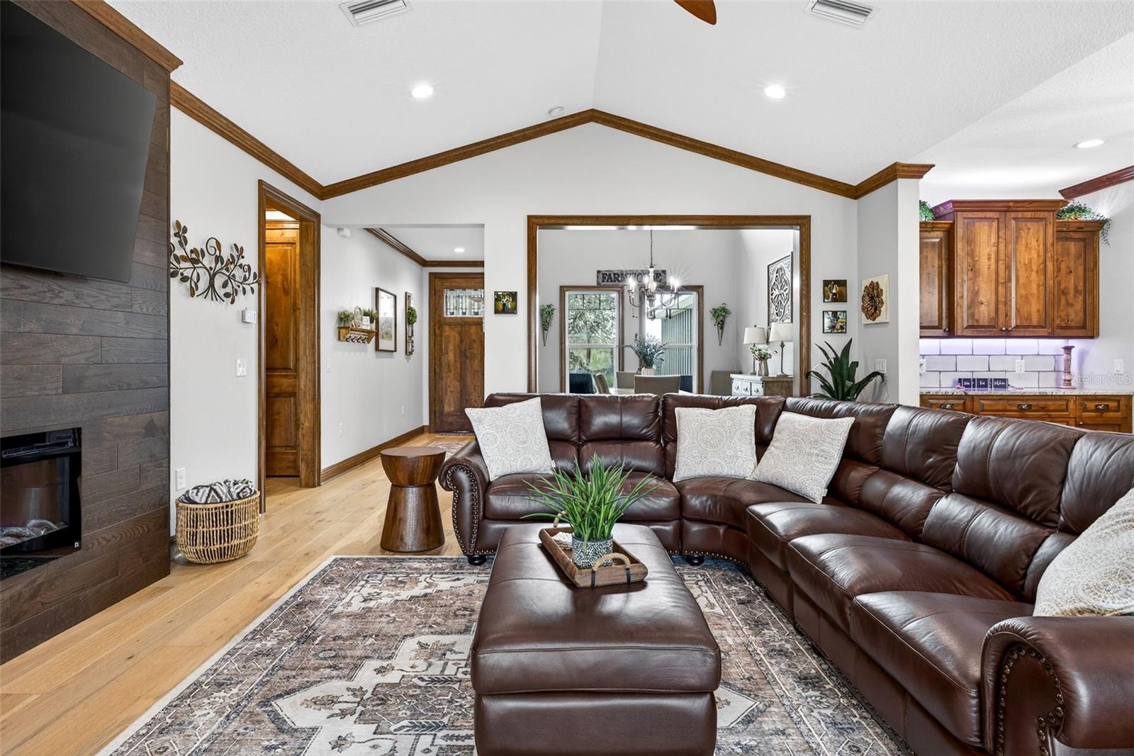 32103 RUSTY CREEK TRL