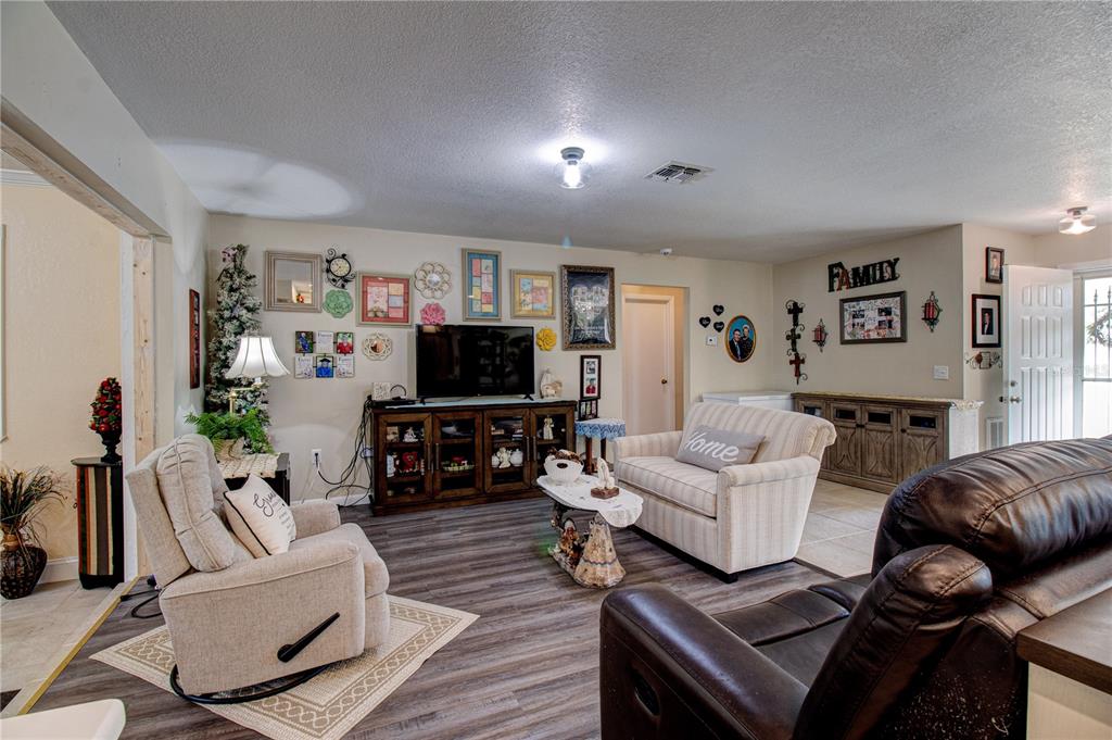 12452 S GLADIOLUS POINT