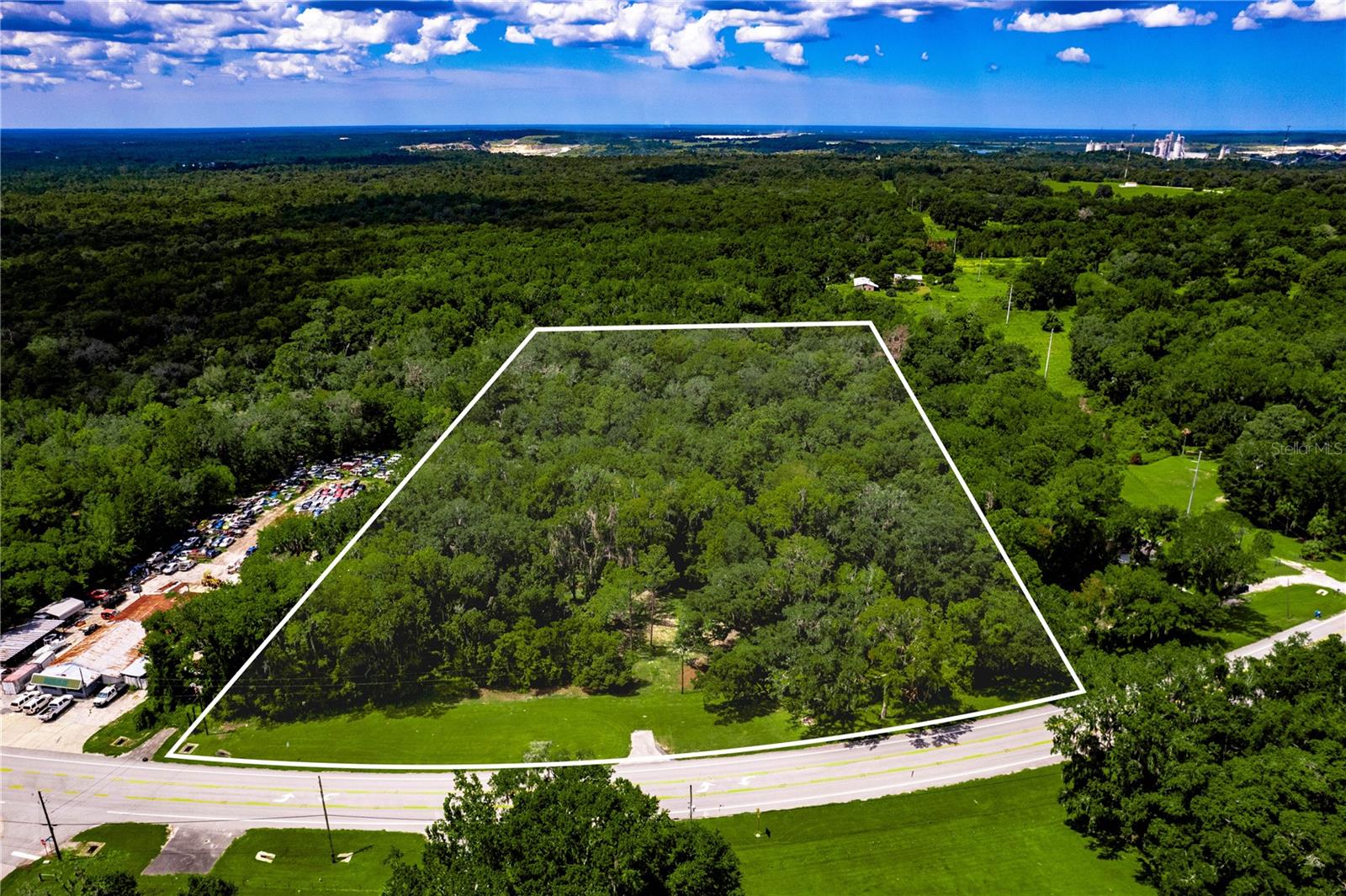 1525 PONCE DE LEON BOULEVARD