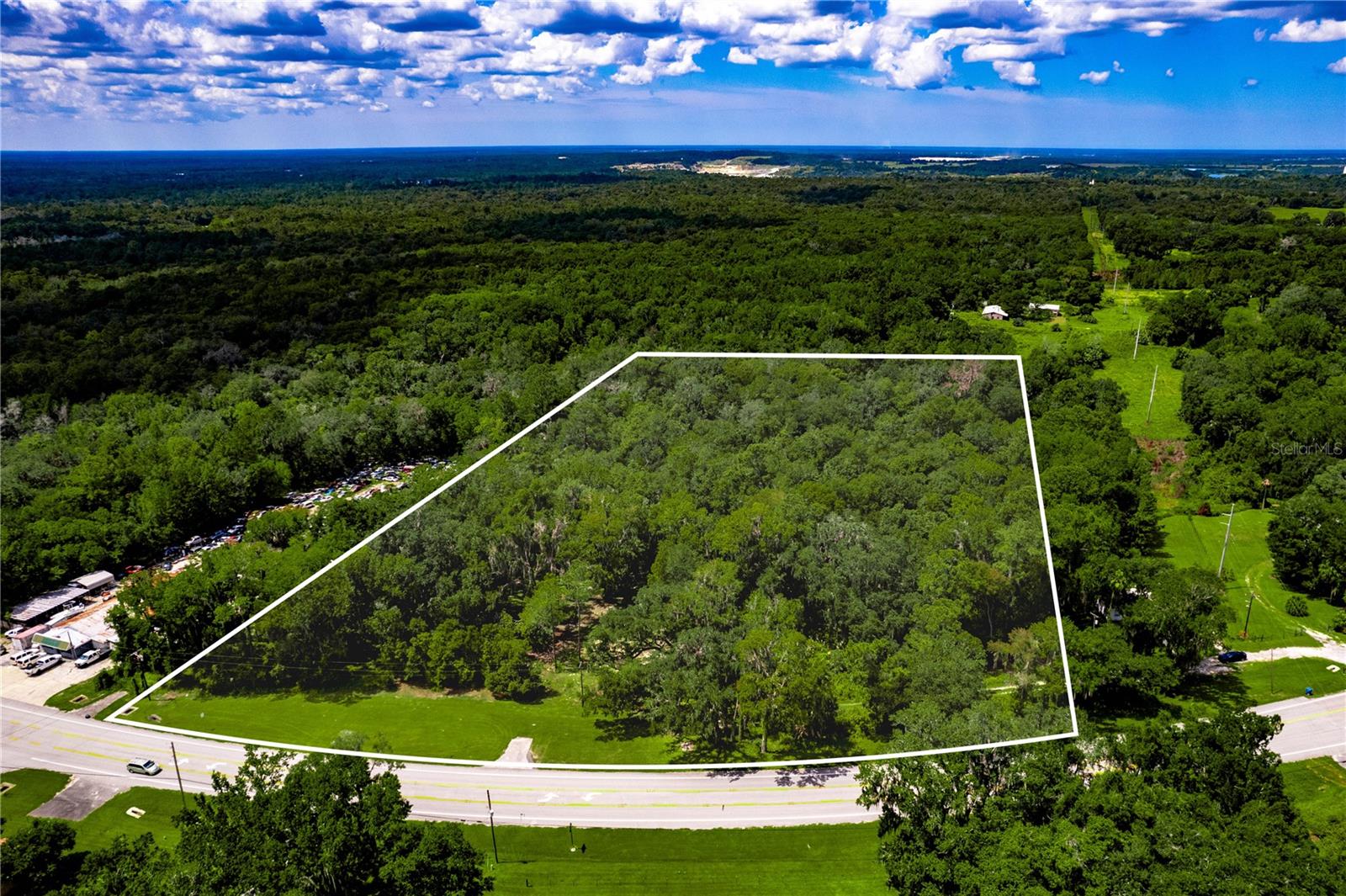 1525 PONCE DE LEON BOULEVARD