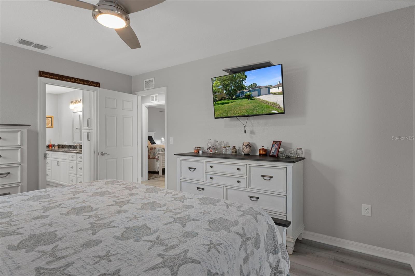 11430 W WATERWAY DR