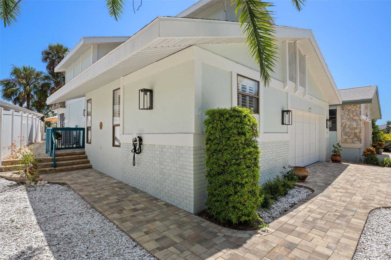 5248 S RIVERVIEW CIR