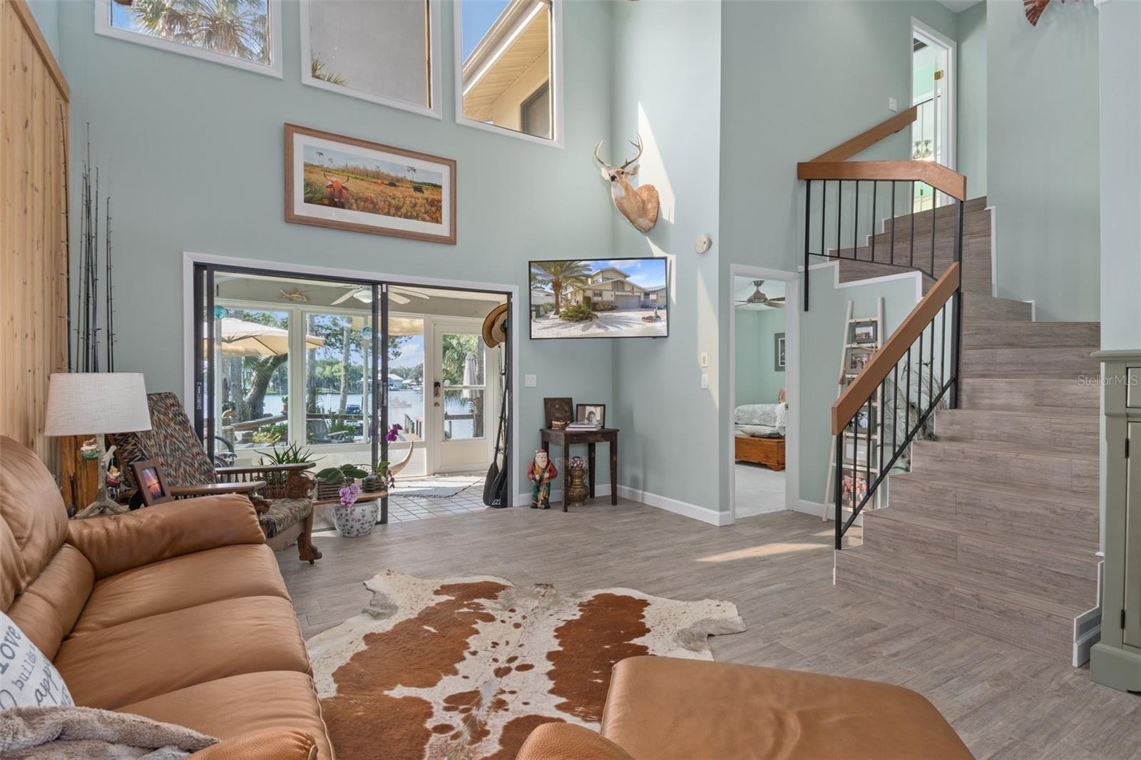 5248 S RIVERVIEW CIR