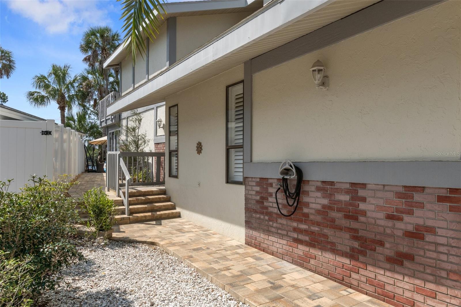 5248 S RIVERVIEW CIR