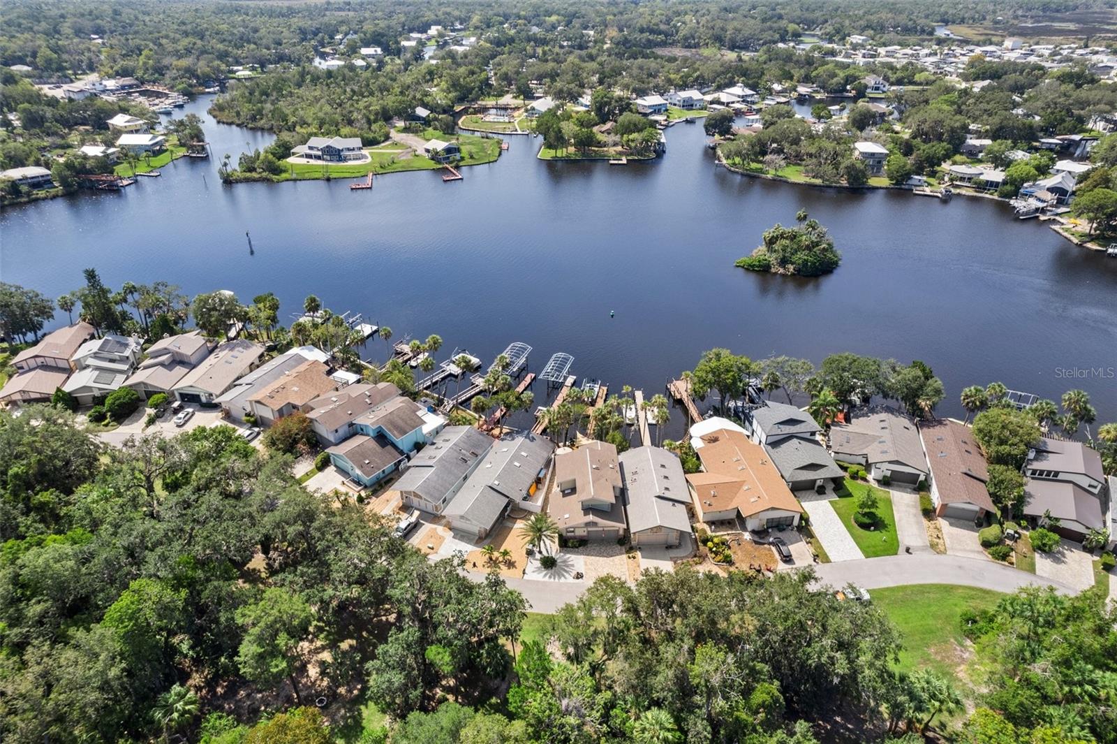 5248 S RIVERVIEW CIR