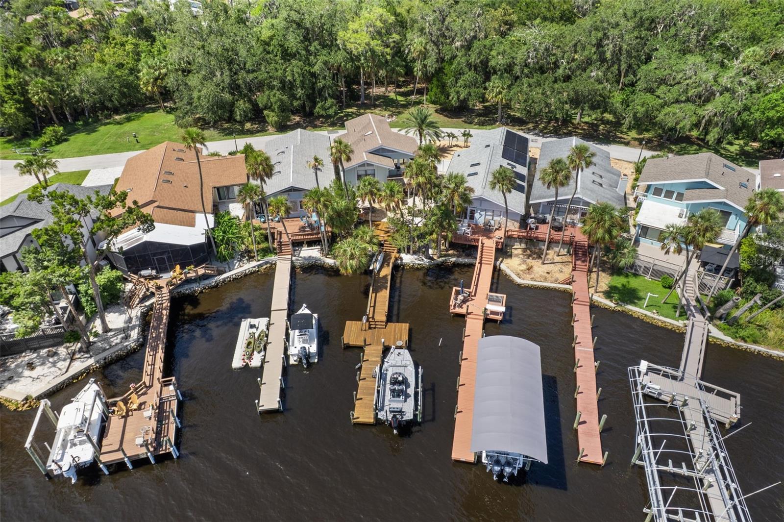 5248 S RIVERVIEW CIR