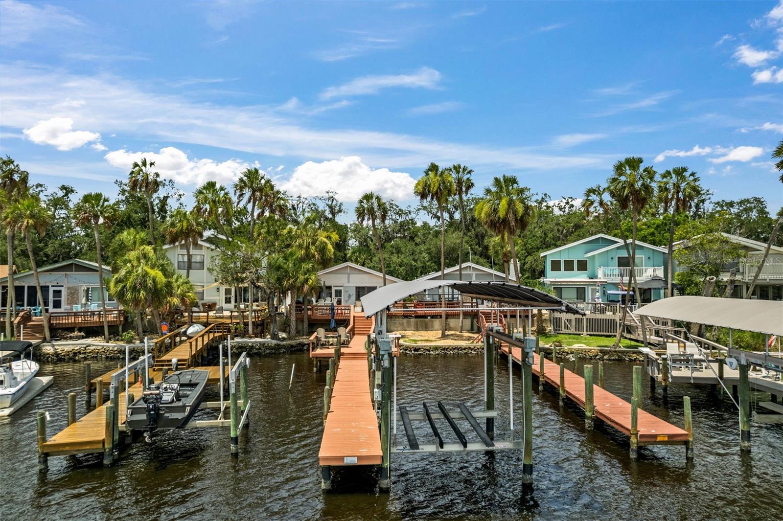 5250 S RIVERVIEW CIR