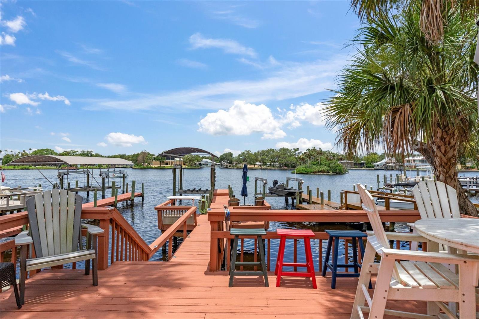 5250 S RIVERVIEW CIR