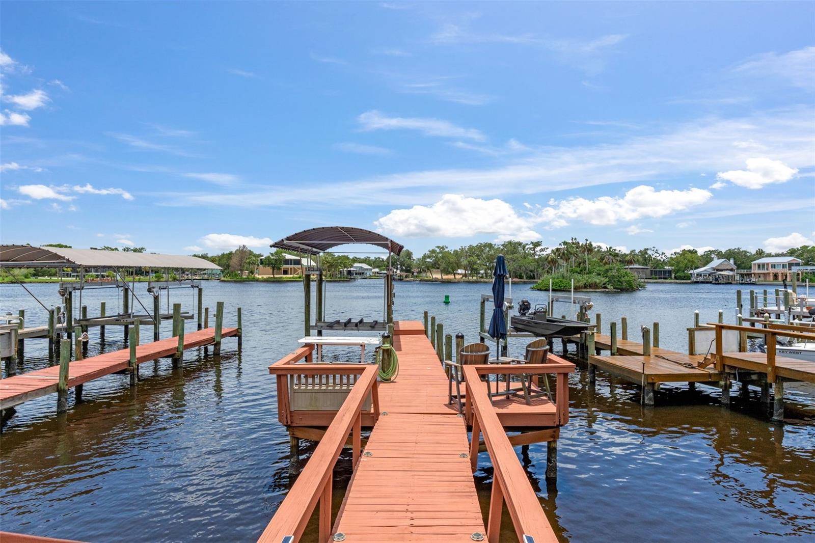 5250 S RIVERVIEW CIR