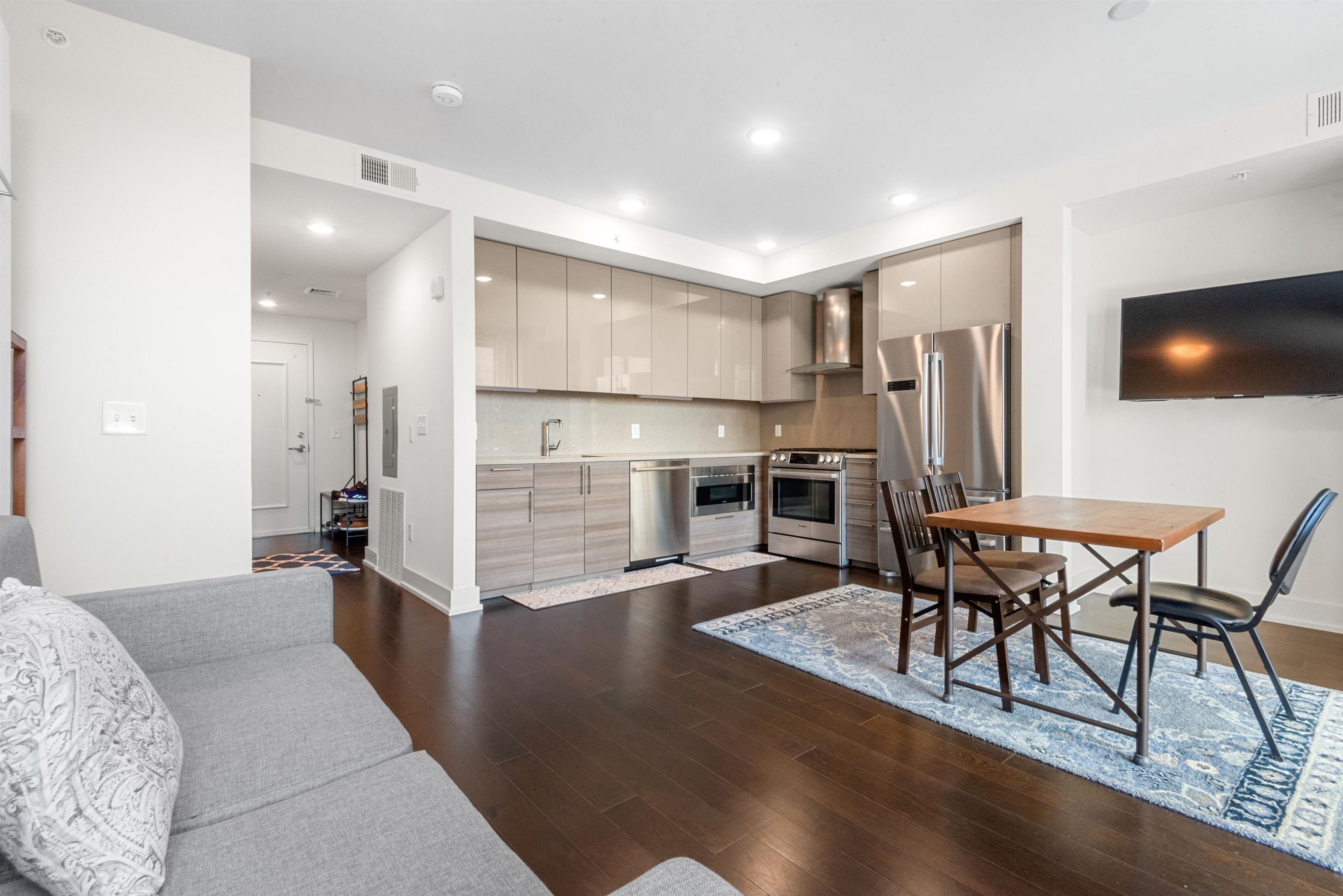 201 LUIS M MARIN BLVD Unit: 6050