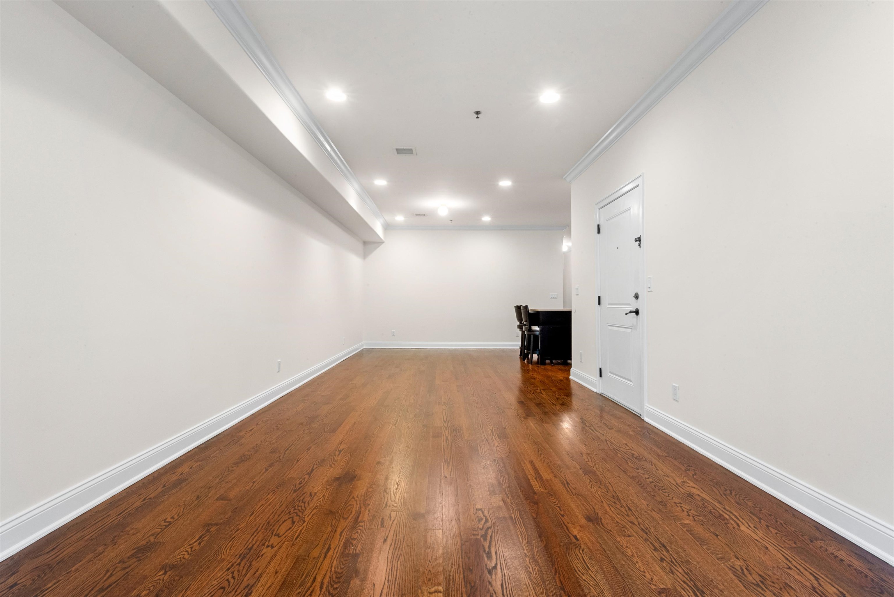 399 3RD ST Unit: 2