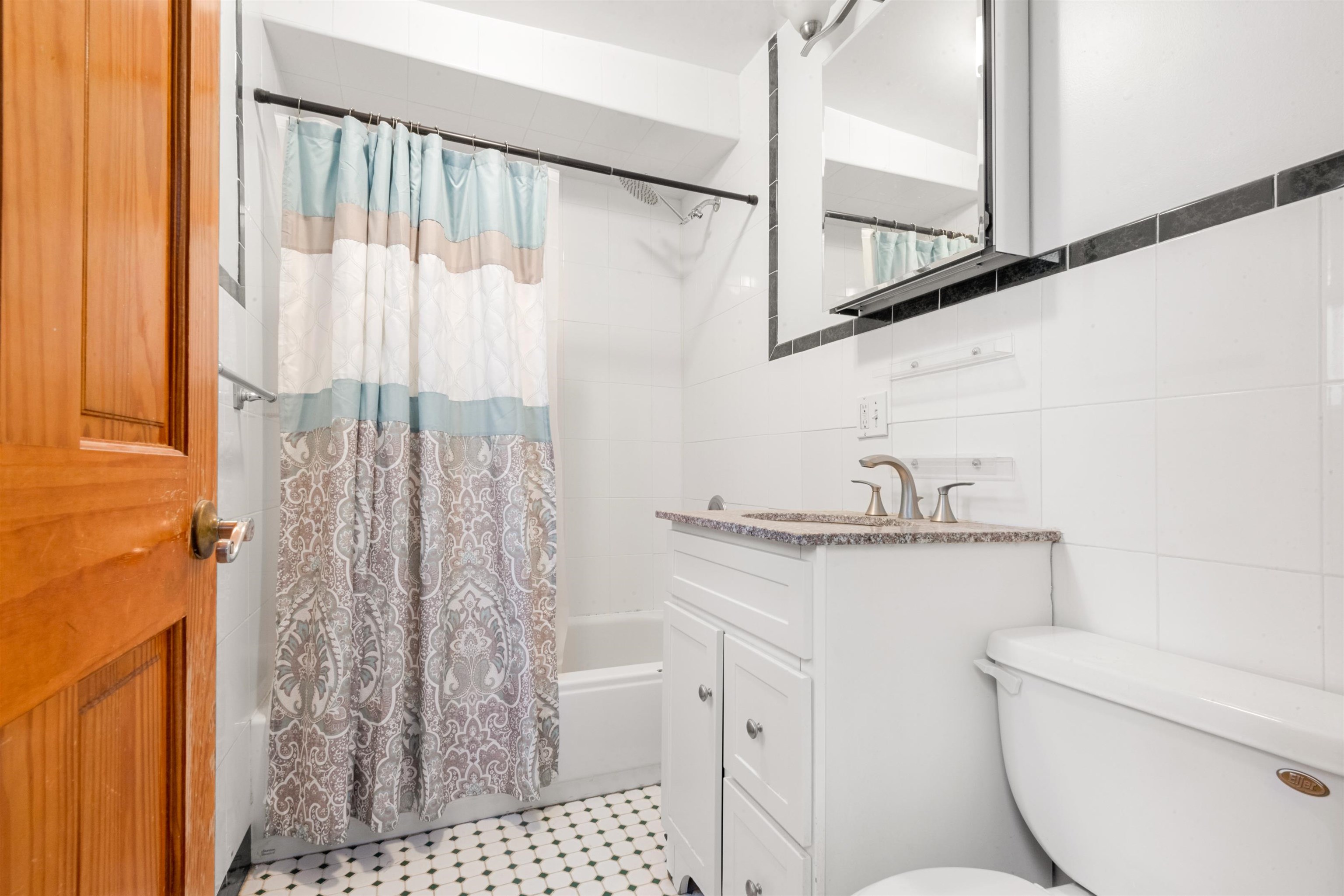 91 COLES ST Unit: 3