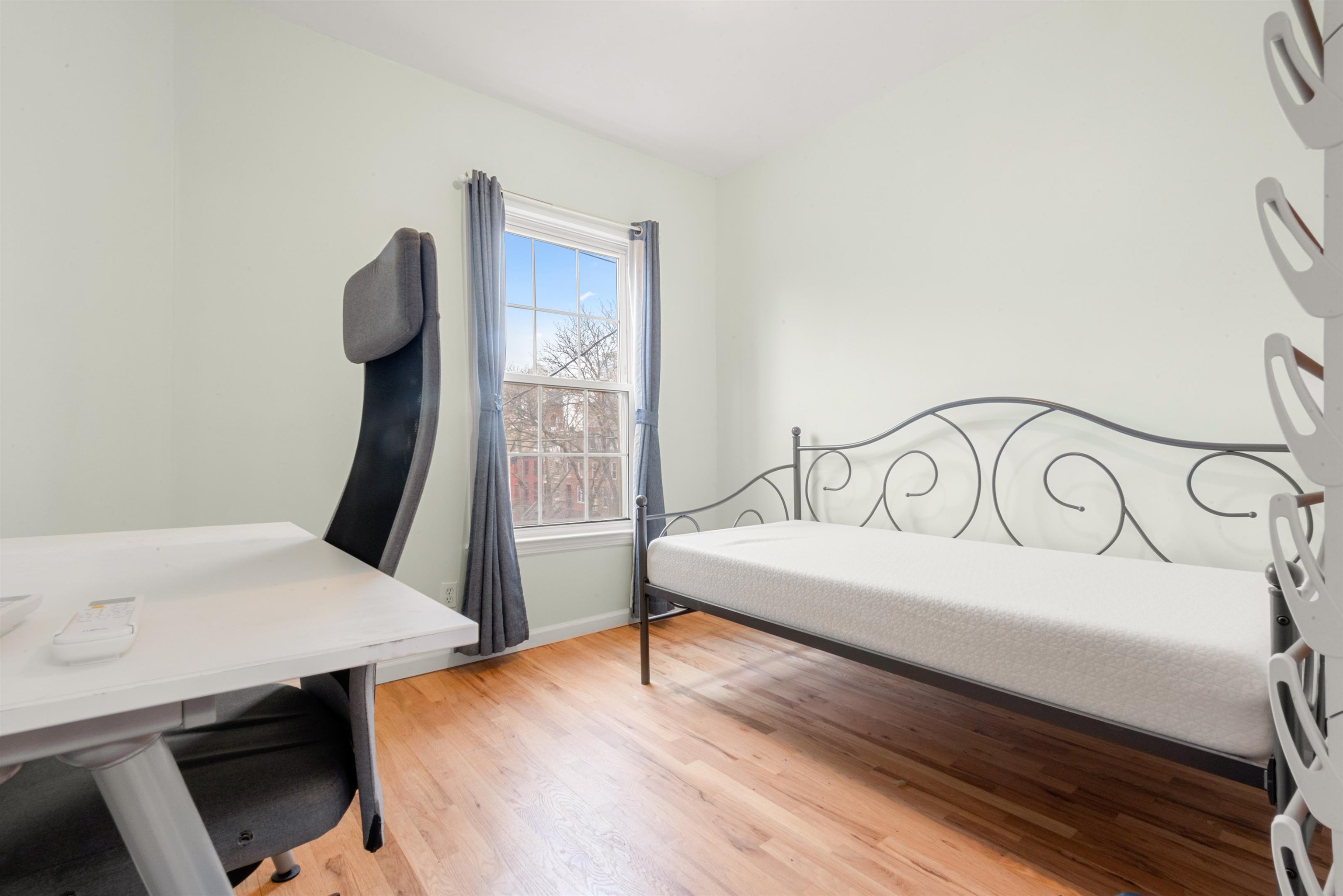 91 COLES ST Unit: 3
