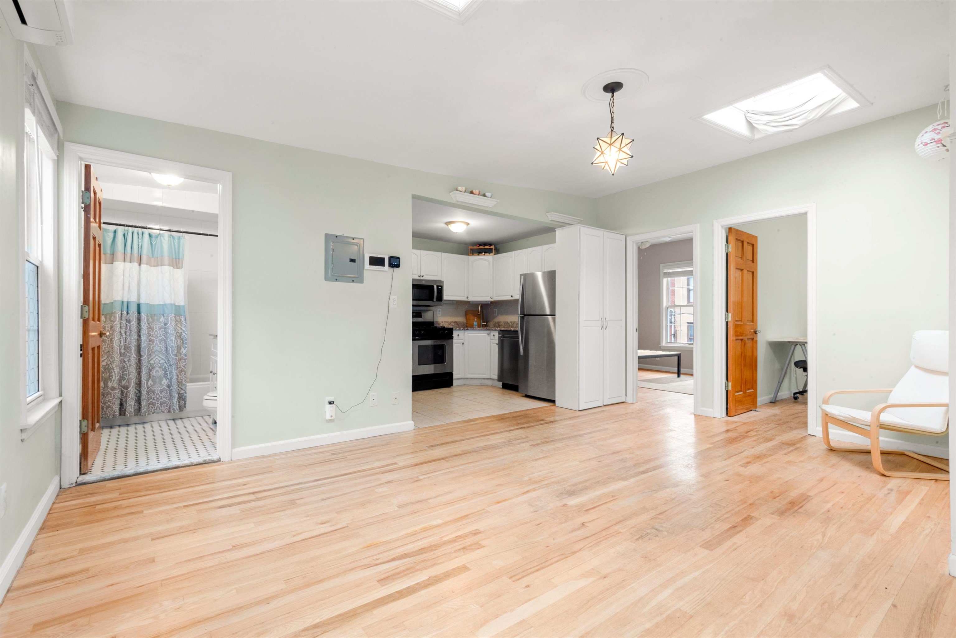 91 COLES ST Unit: 3
