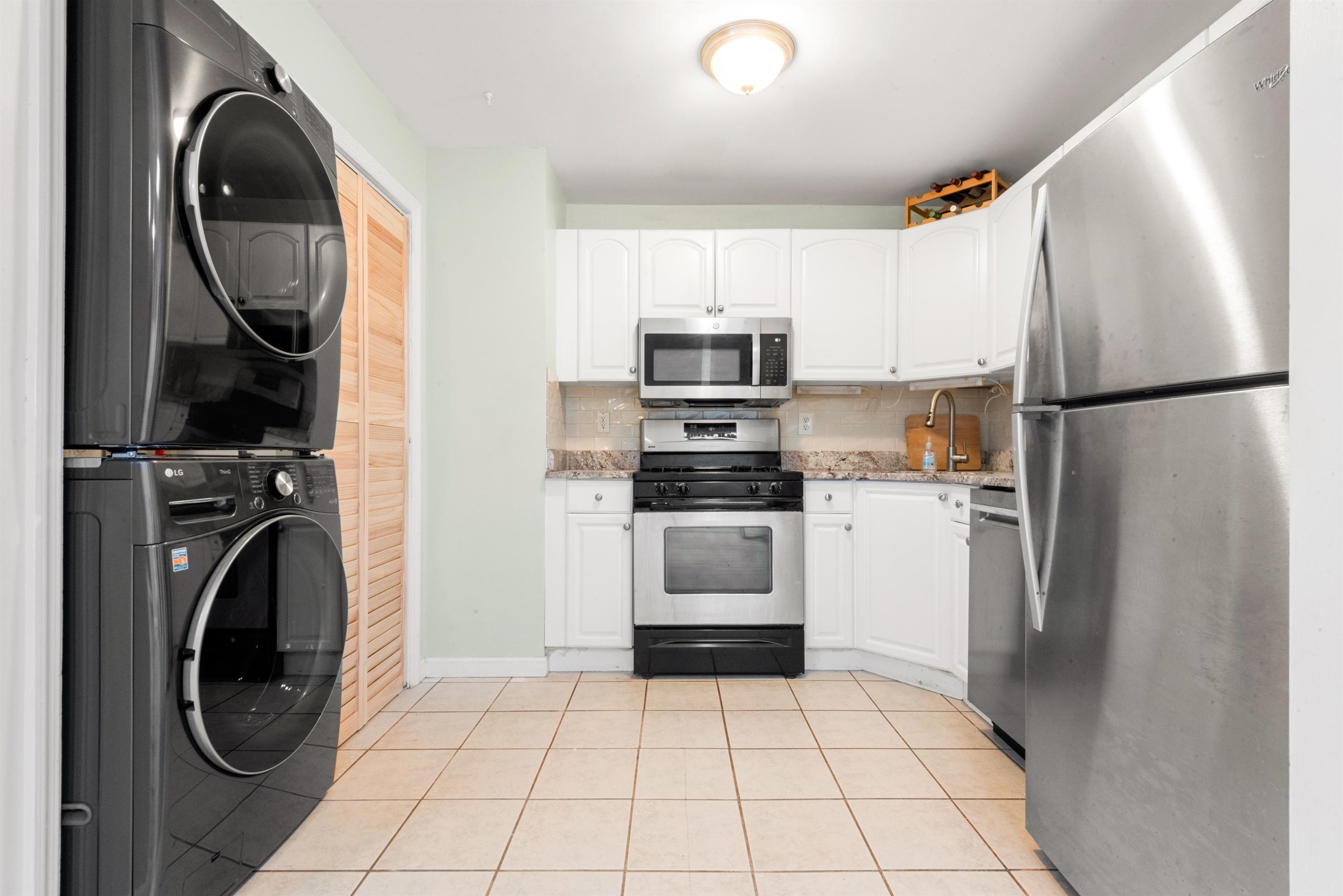 91 COLES ST Unit: 3