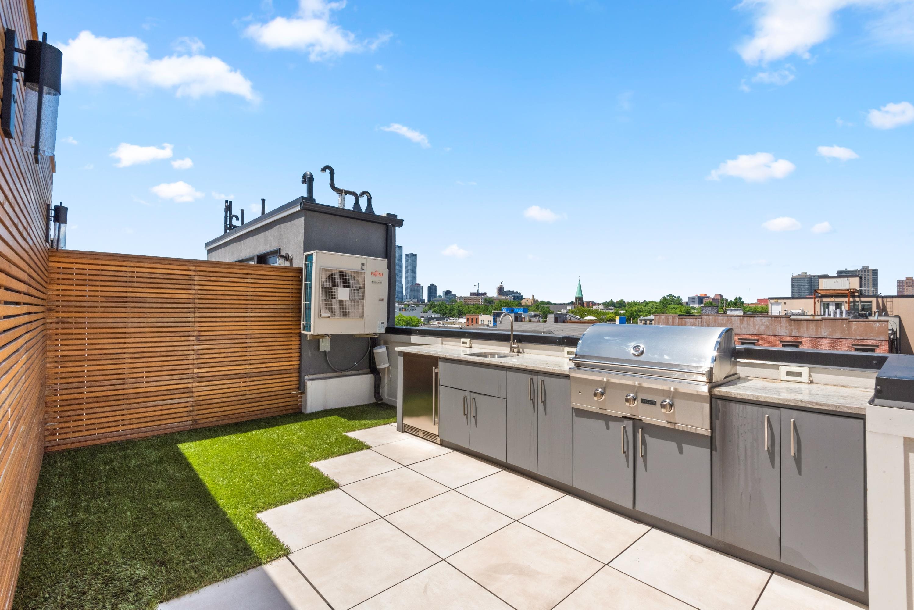 48 COLES ST Unit: 4