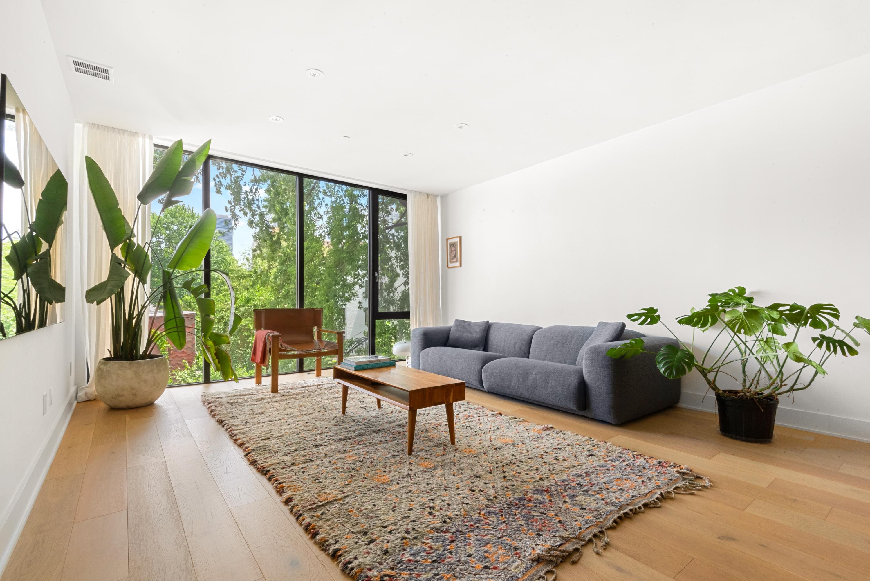 48 COLES ST Unit: 4