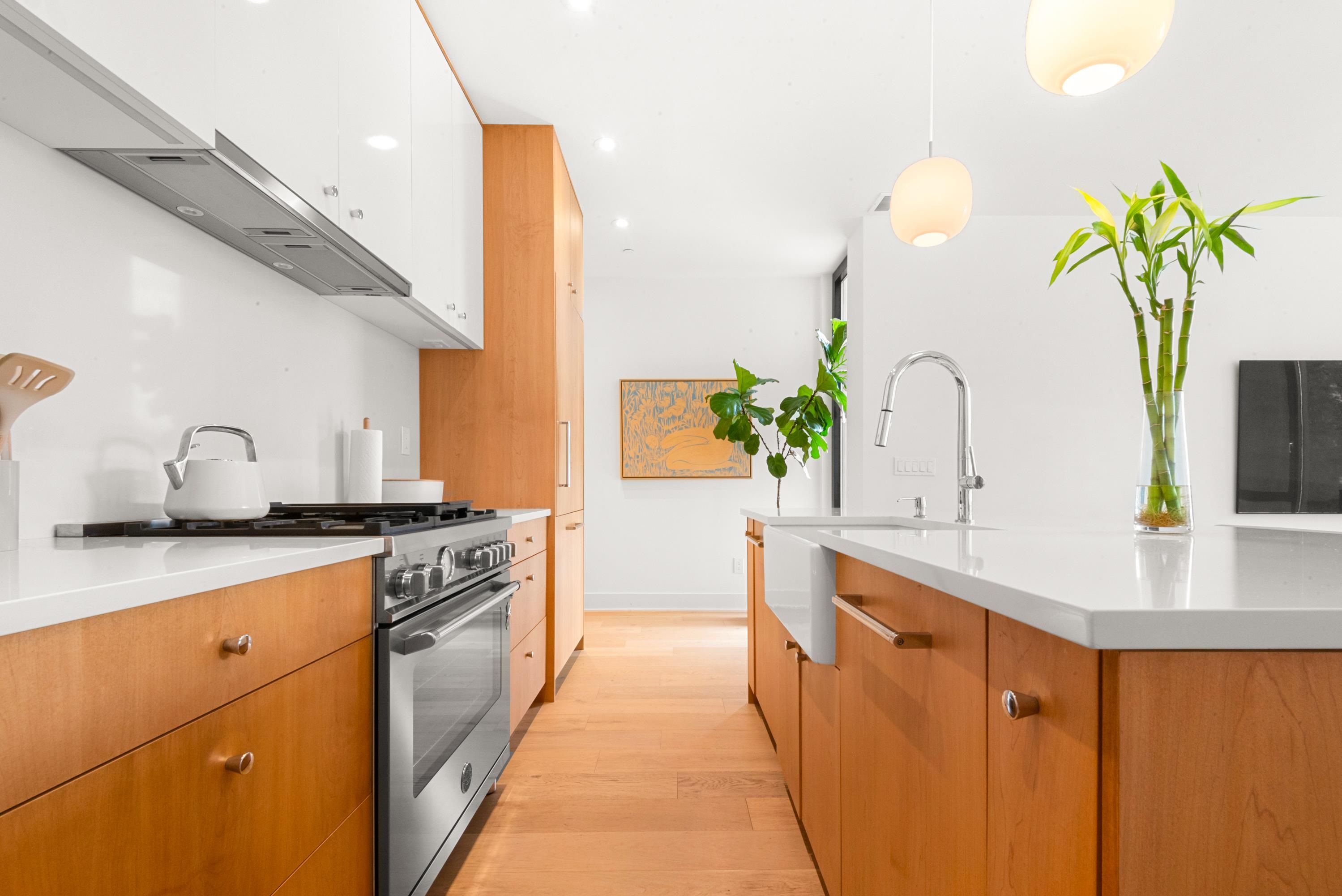 48 COLES ST Unit: 4