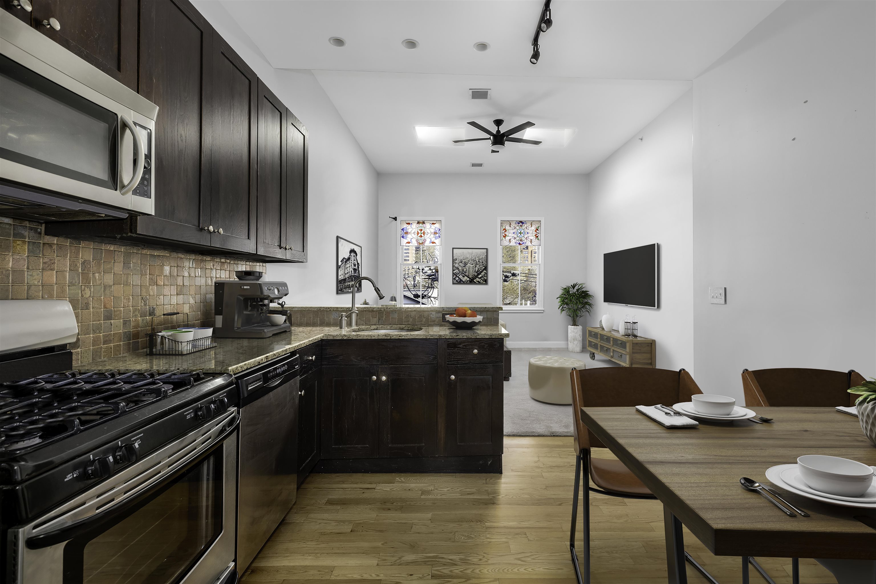 139 MORRIS ST Unit: 7