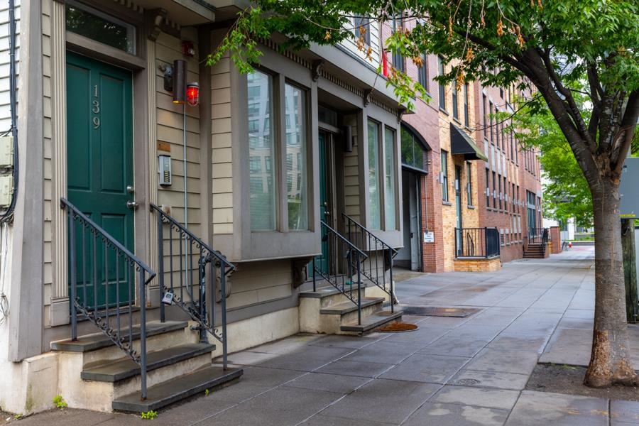 139 MORRIS ST Unit: 7