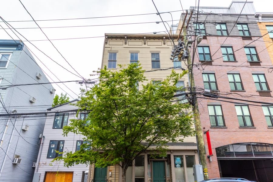 139 MORRIS ST Unit: 7