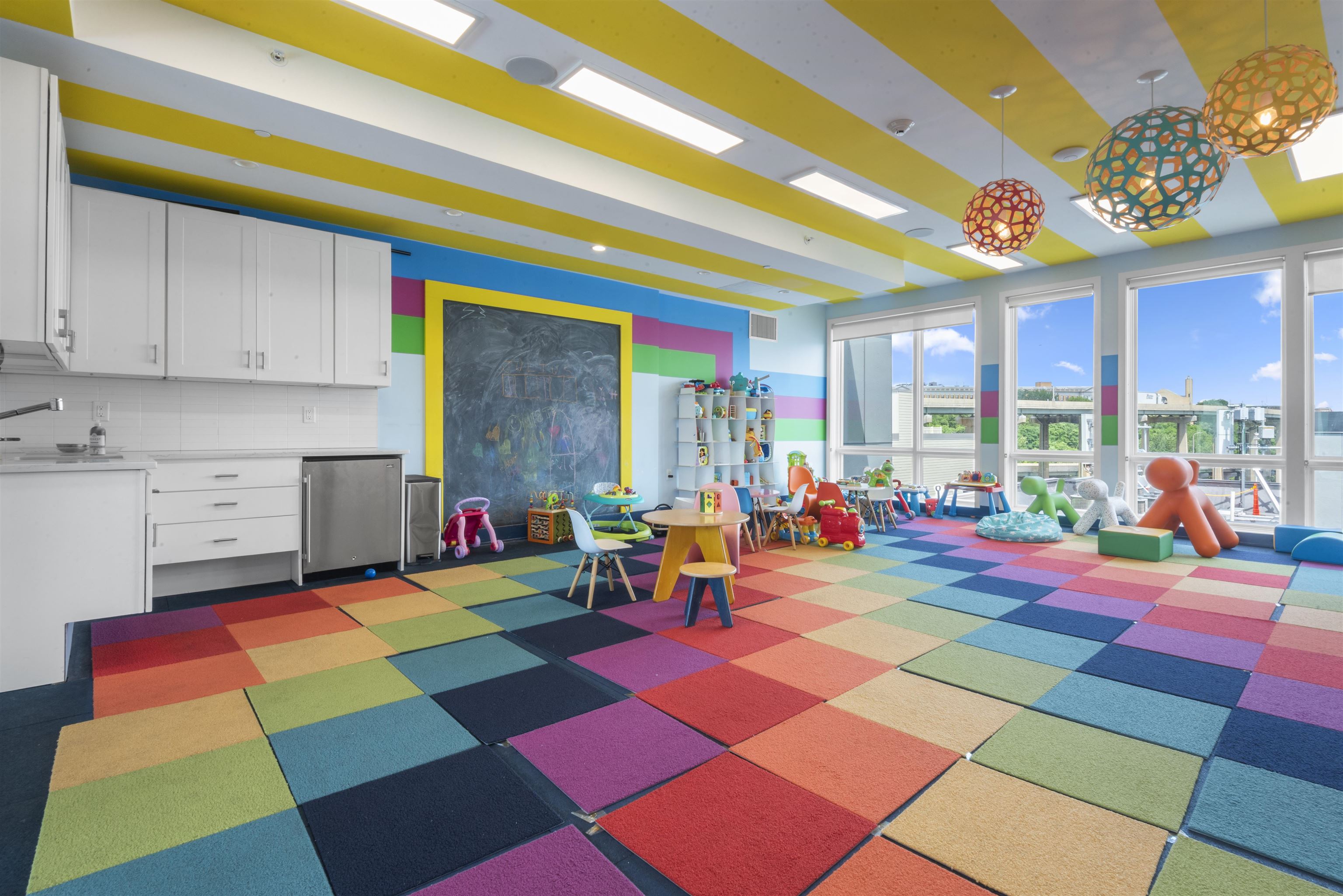 380 NEWARK AVE Unit: 504