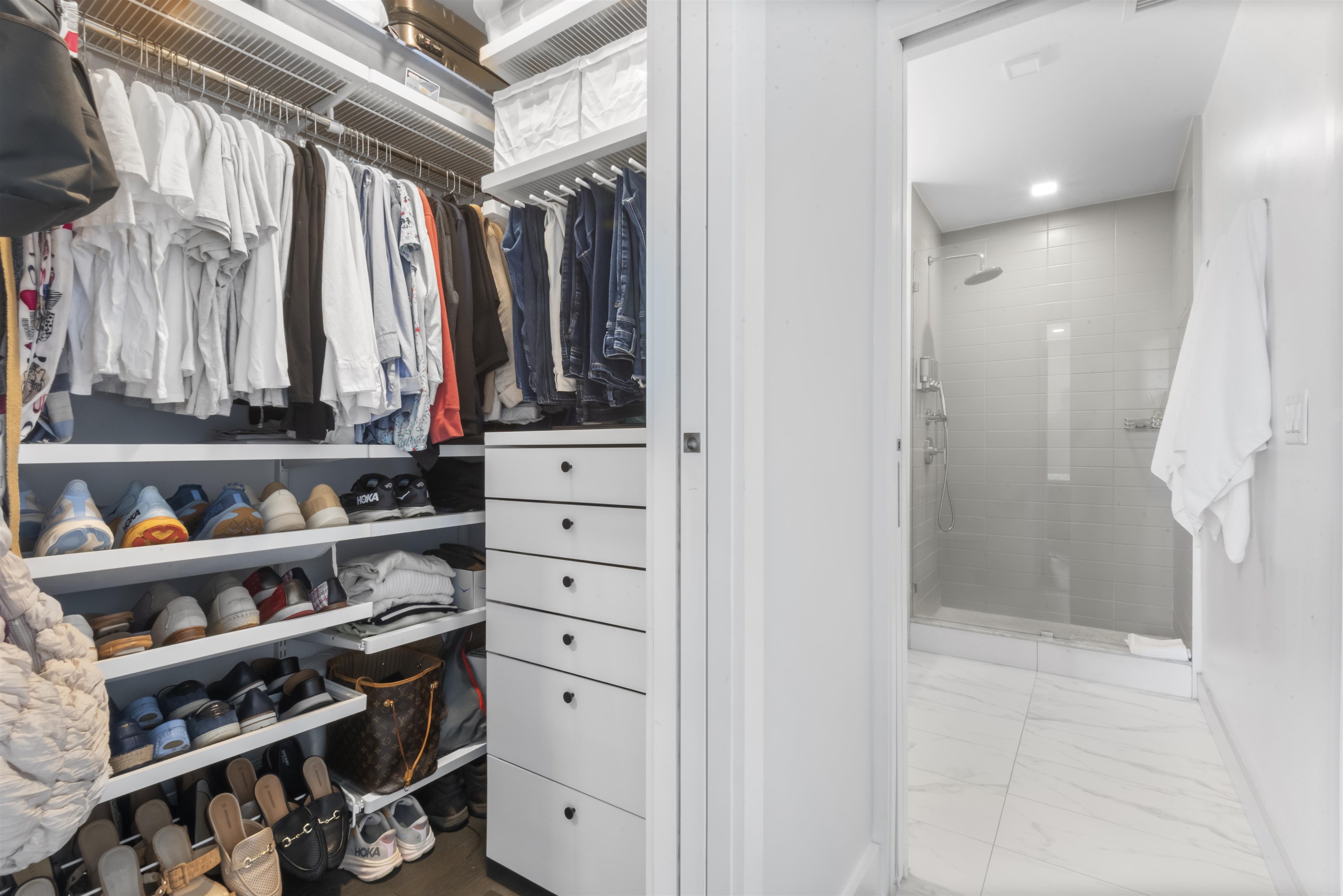 380 NEWARK AVE Unit: 504