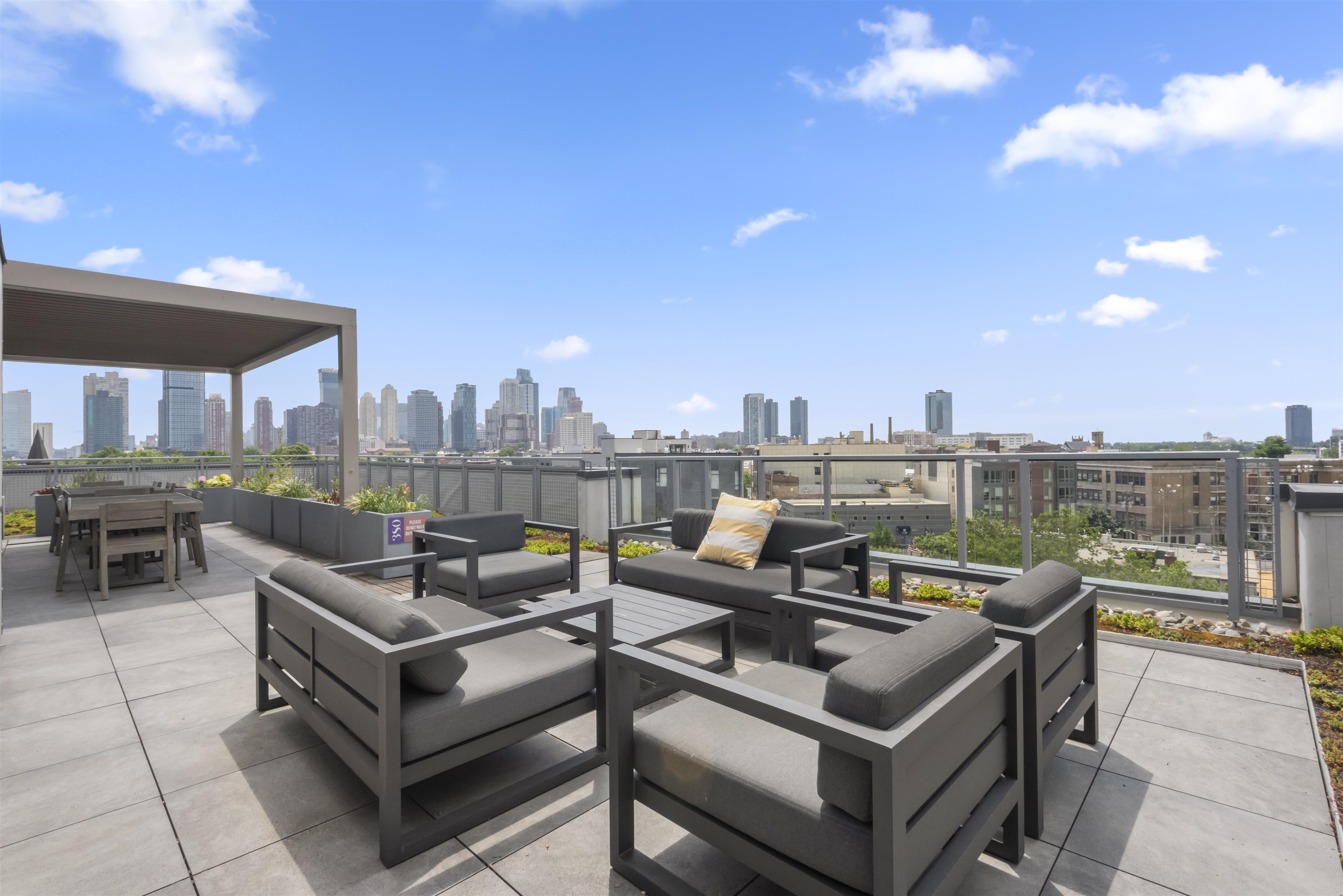 380 NEWARK AVE Unit: 504