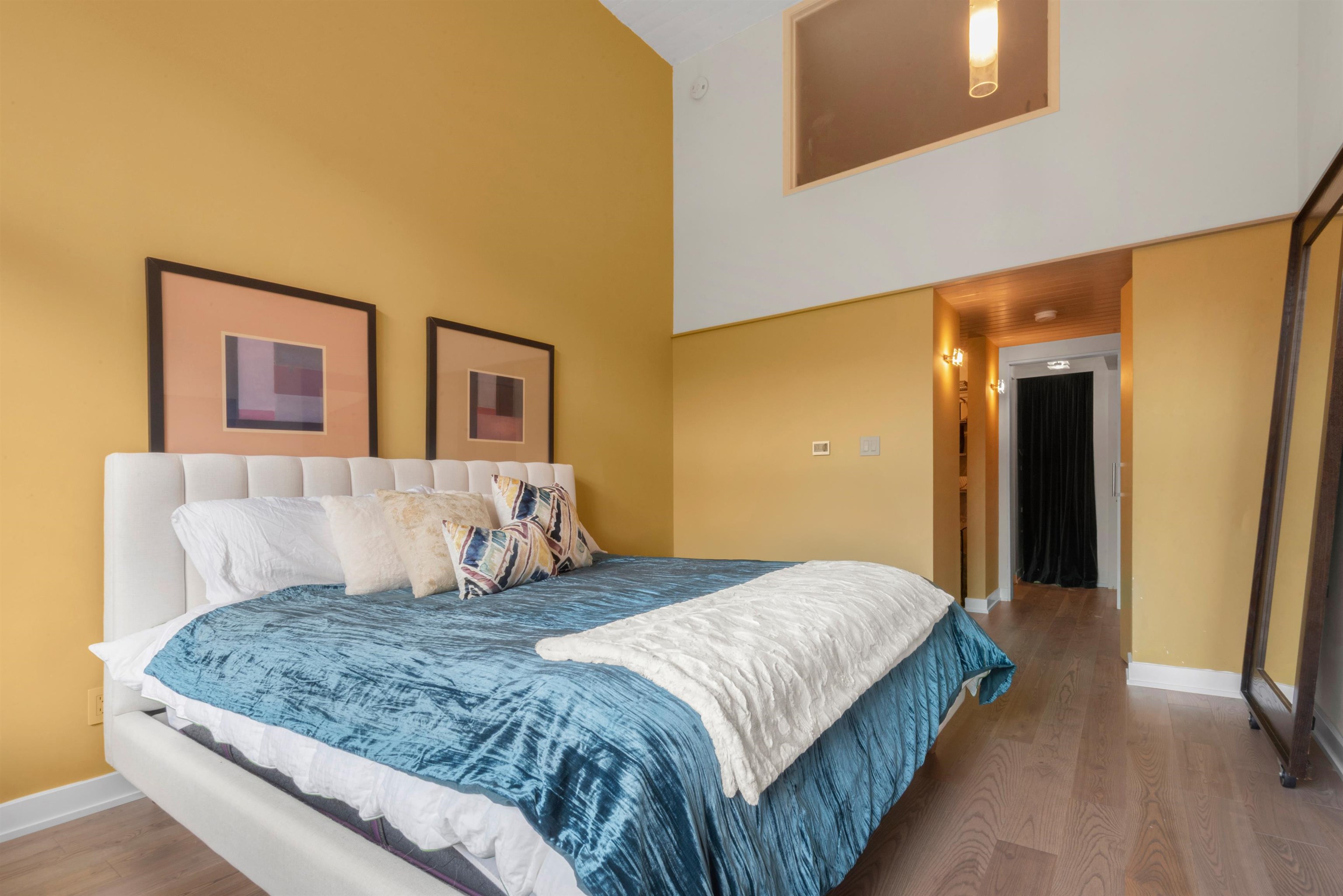 205 10TH ST Unit: 3F