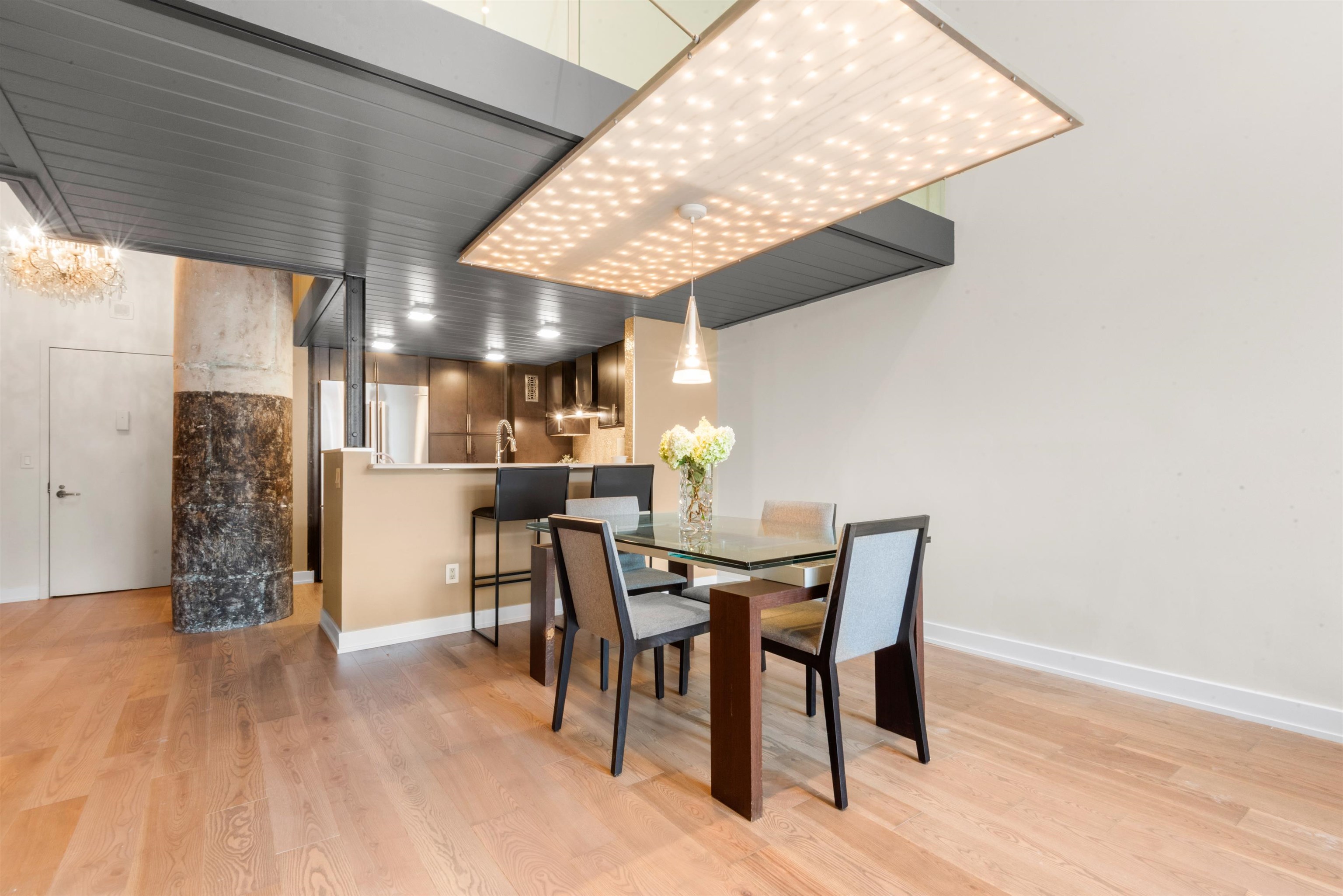 205 10TH ST Unit: 3F