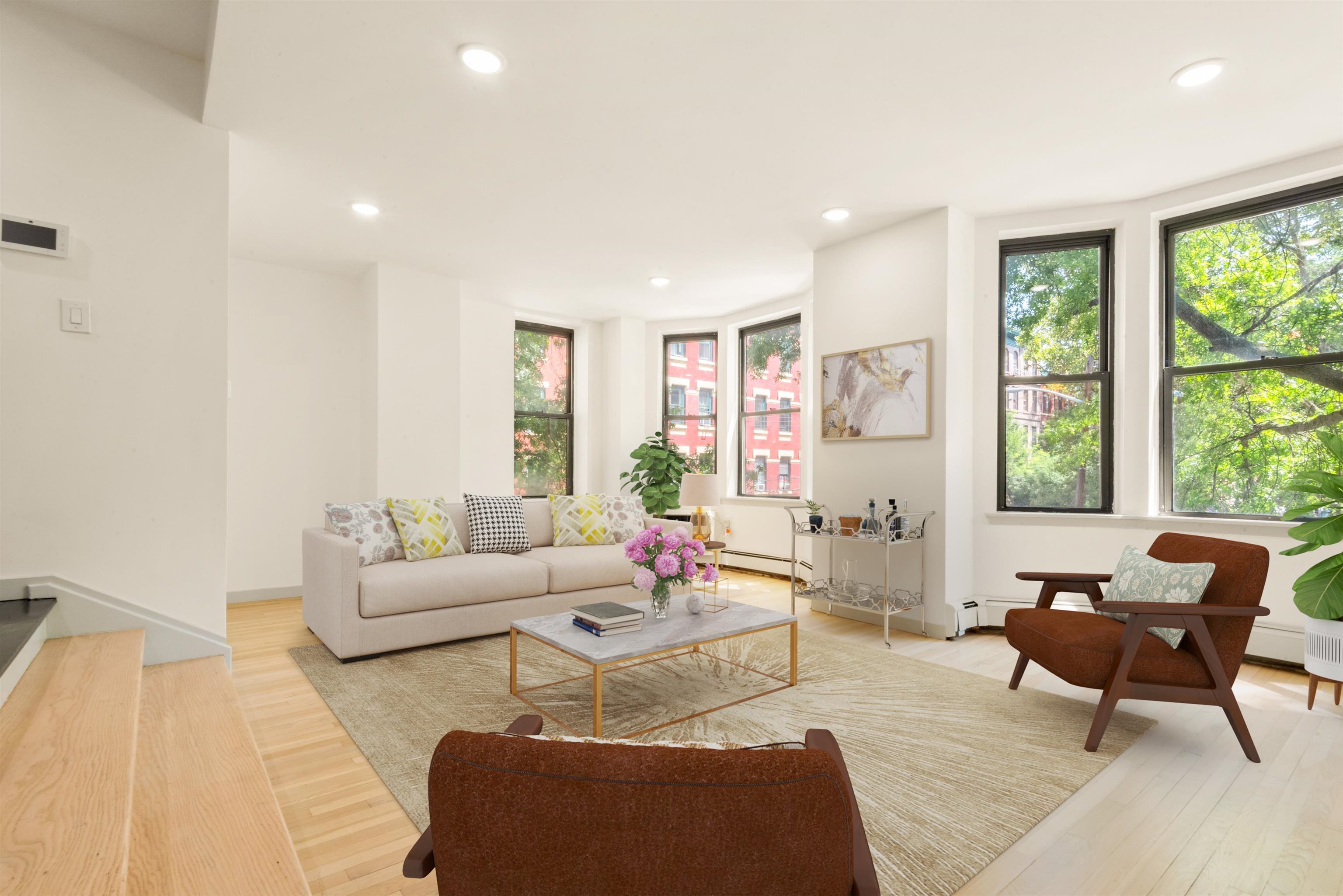 48-50 WEST HAMILTON PL Unit: 3